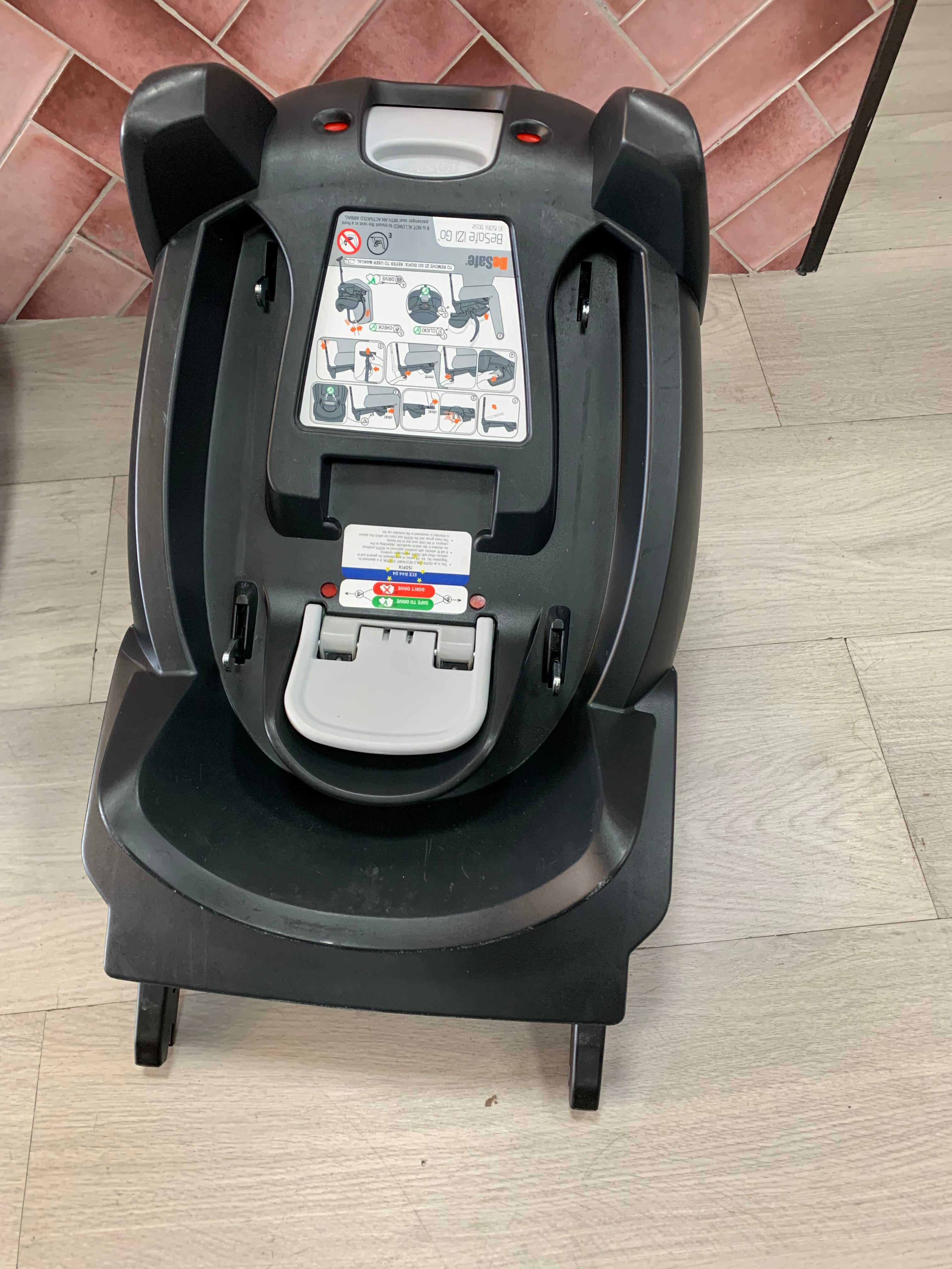 Besafe Izi Go X1 Isofix Bases – PR3LOVED - Main Image