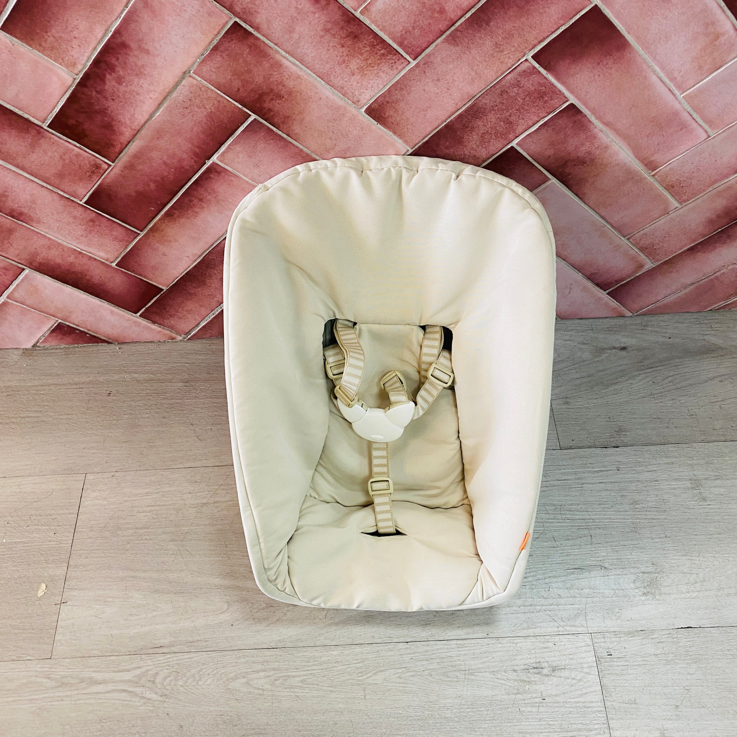 stokke tripp trapp newborn set beige Stokke Tripp Trapp Newborn Set in beige – PR3LOVED
