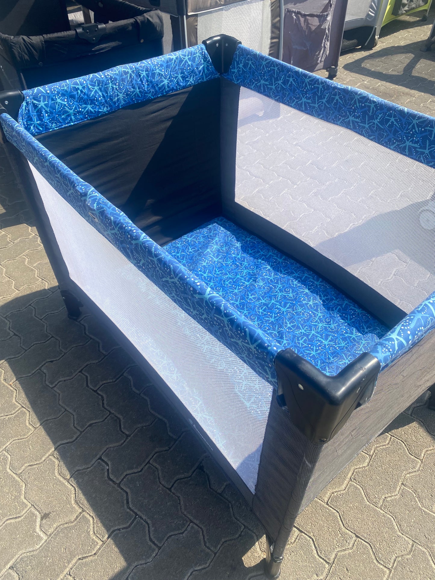 Mamalove Camp Cot Blue star fish