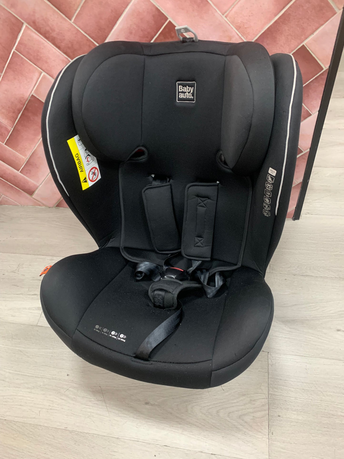 Nuna Mixx pram, bassinet and Nuna pipa lite car seat and base*