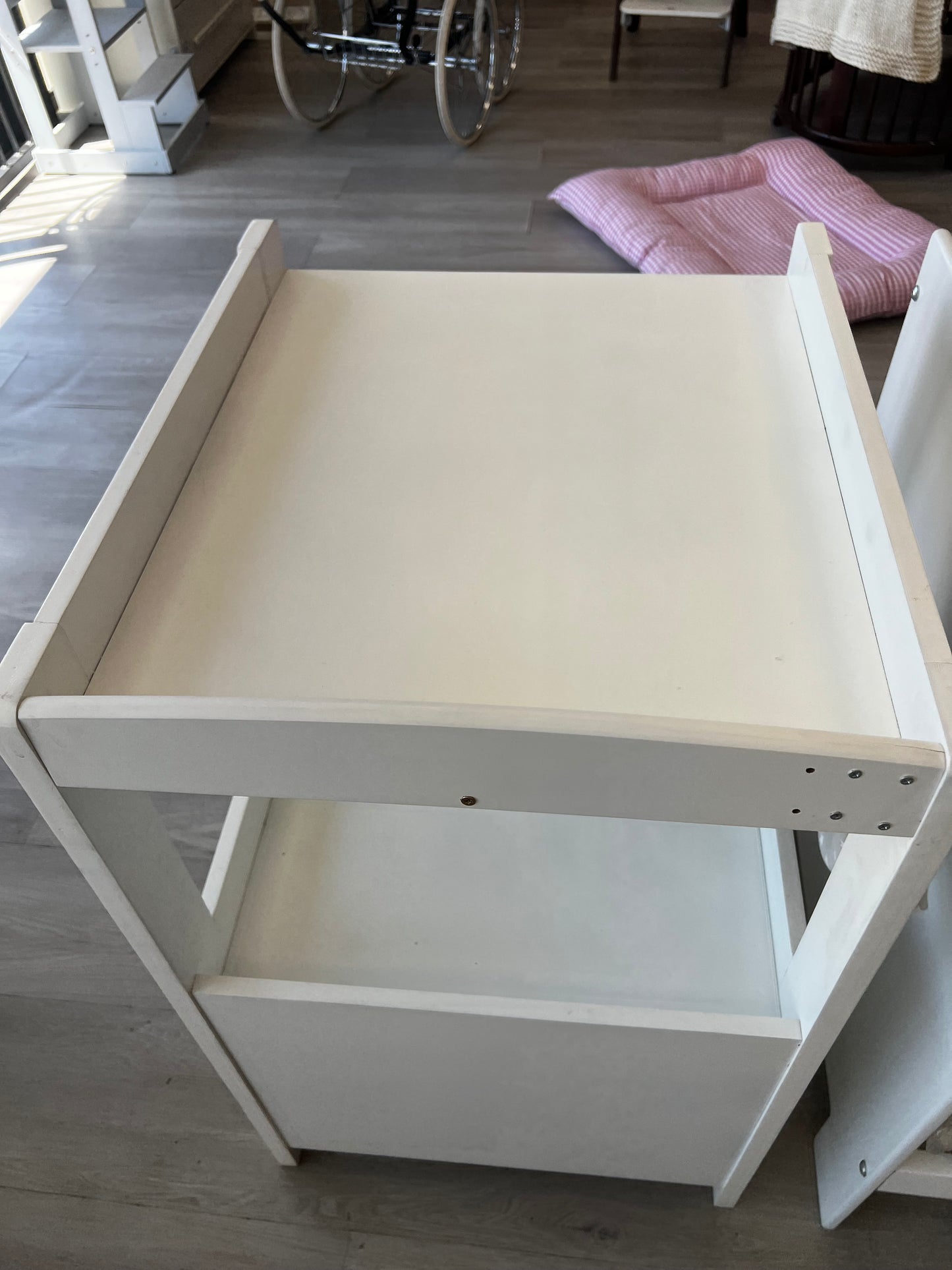 White Compactum