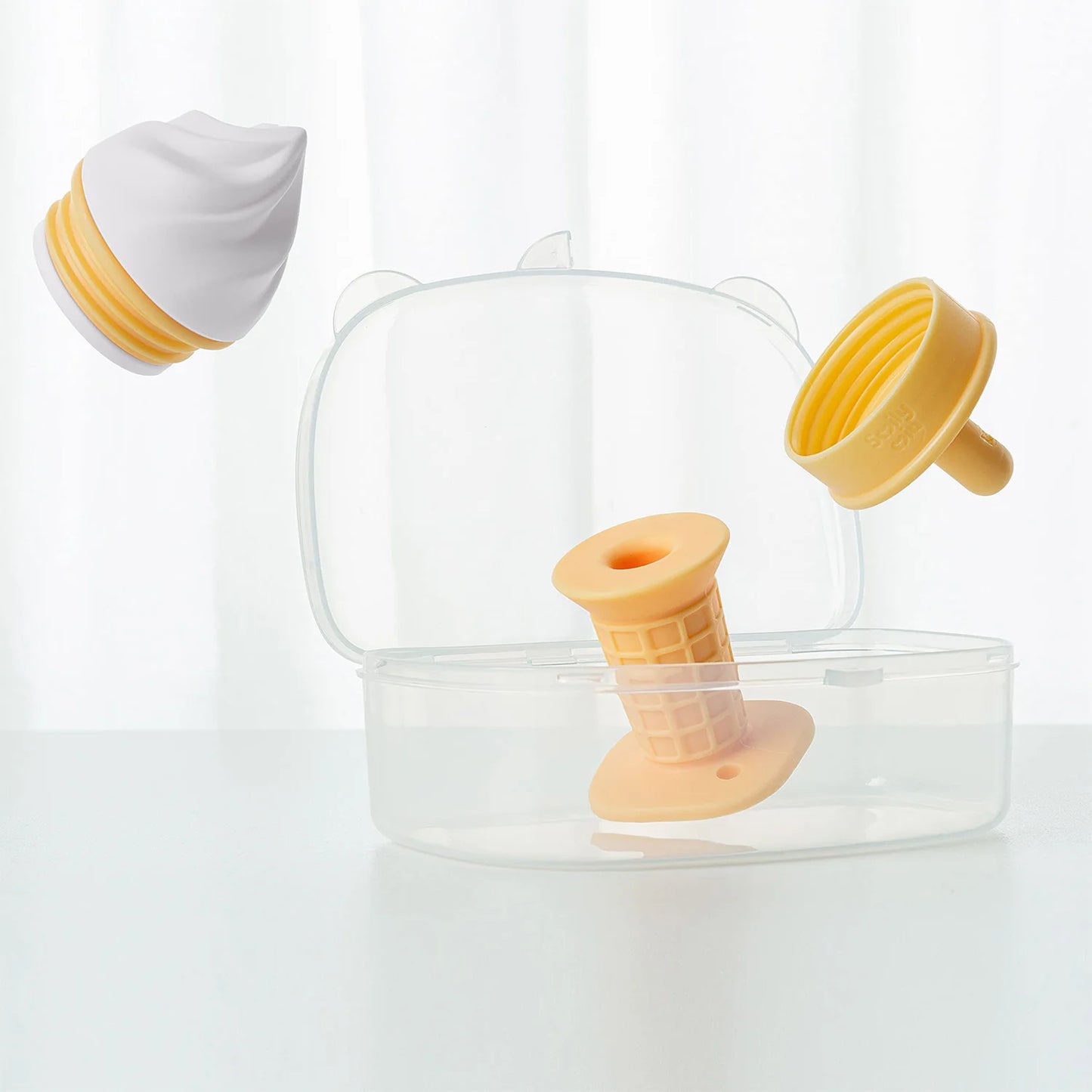 ICE CREAM WATER FILLED FREEZABLE TEETHER