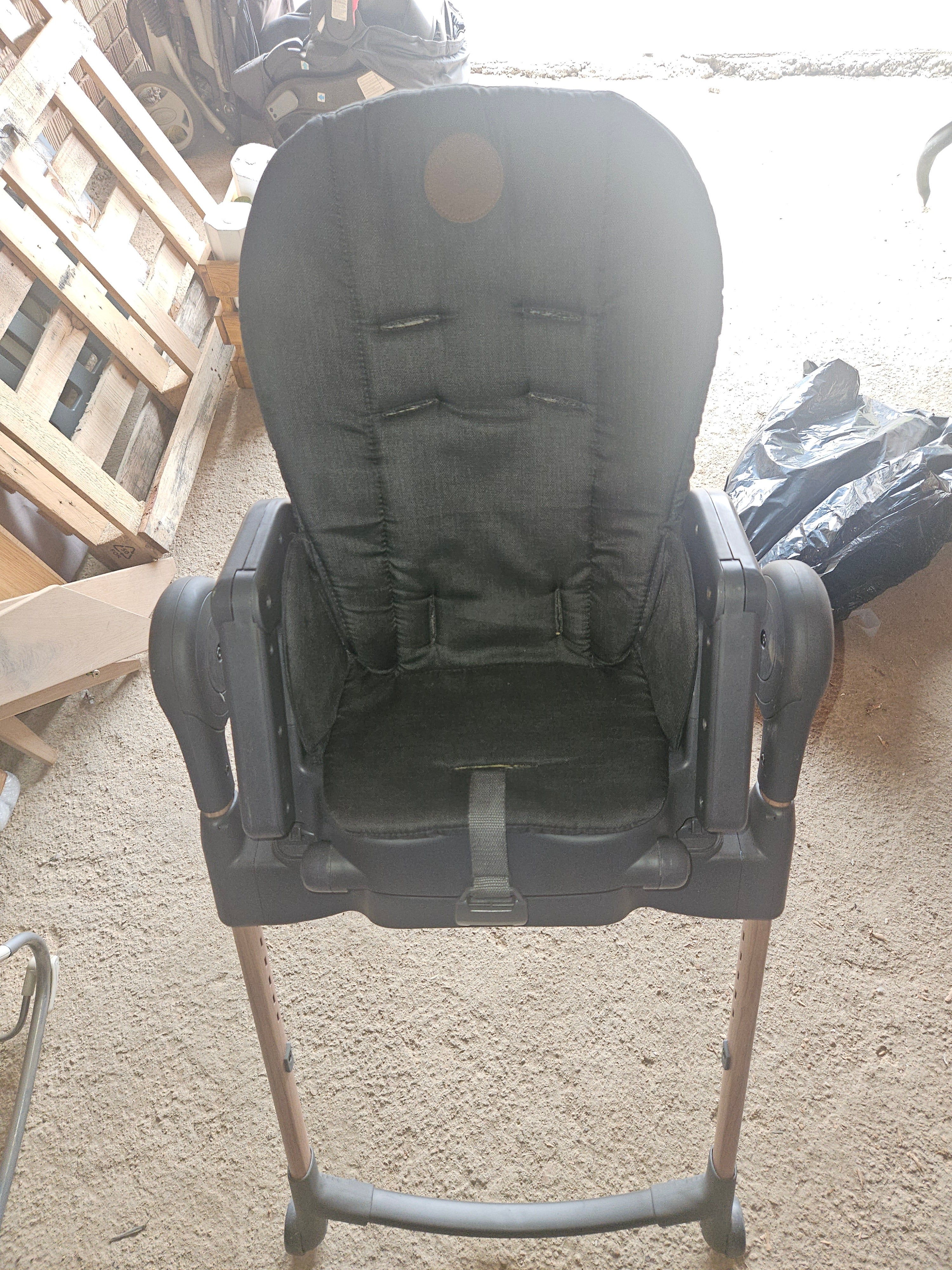 Maxi Cosi Feeding Chair*