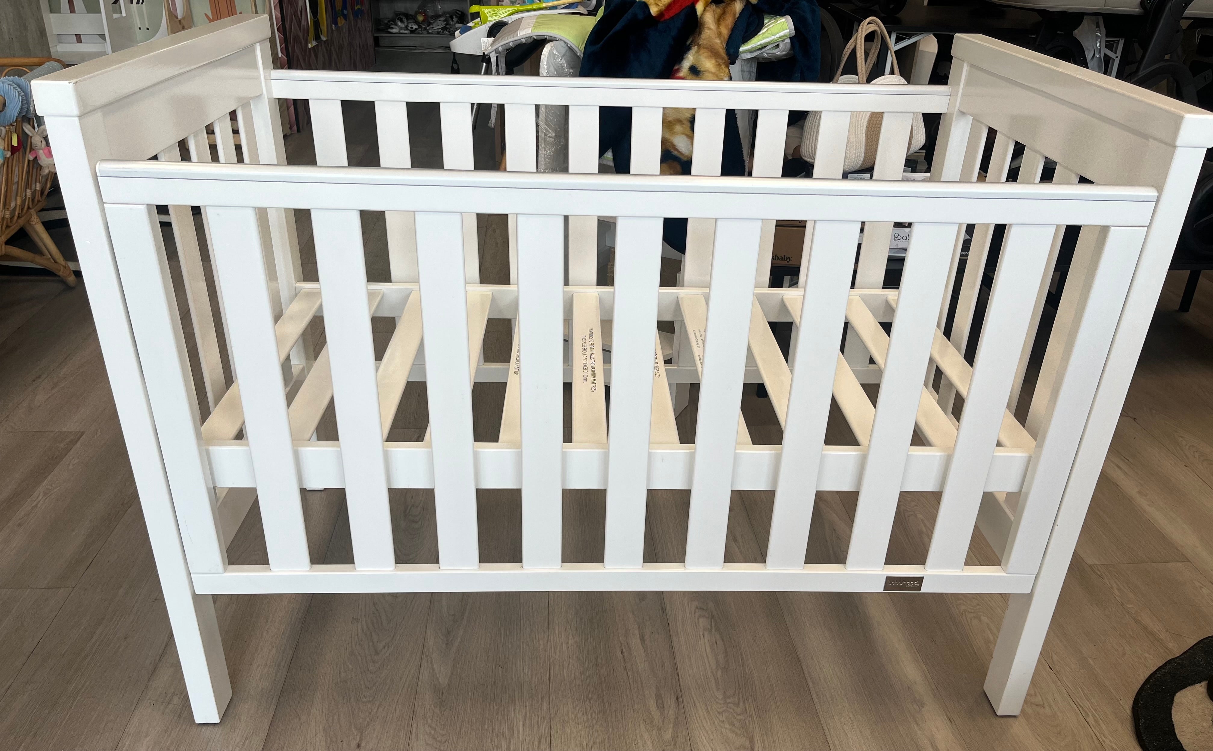 Babyhood Ergonomic Cot – White