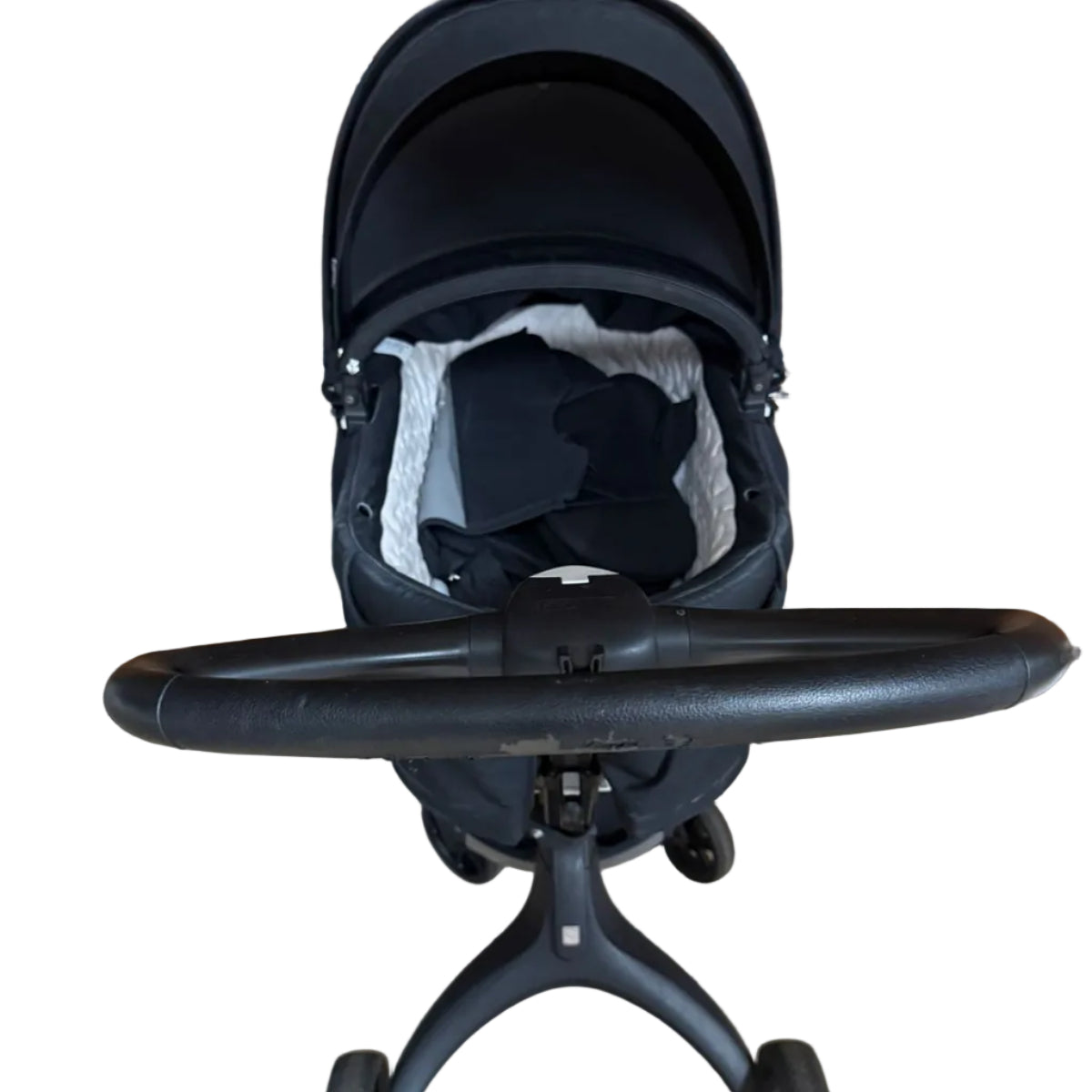 Stokke Xplory V6 Black + Bassinet* – PR3LOVED