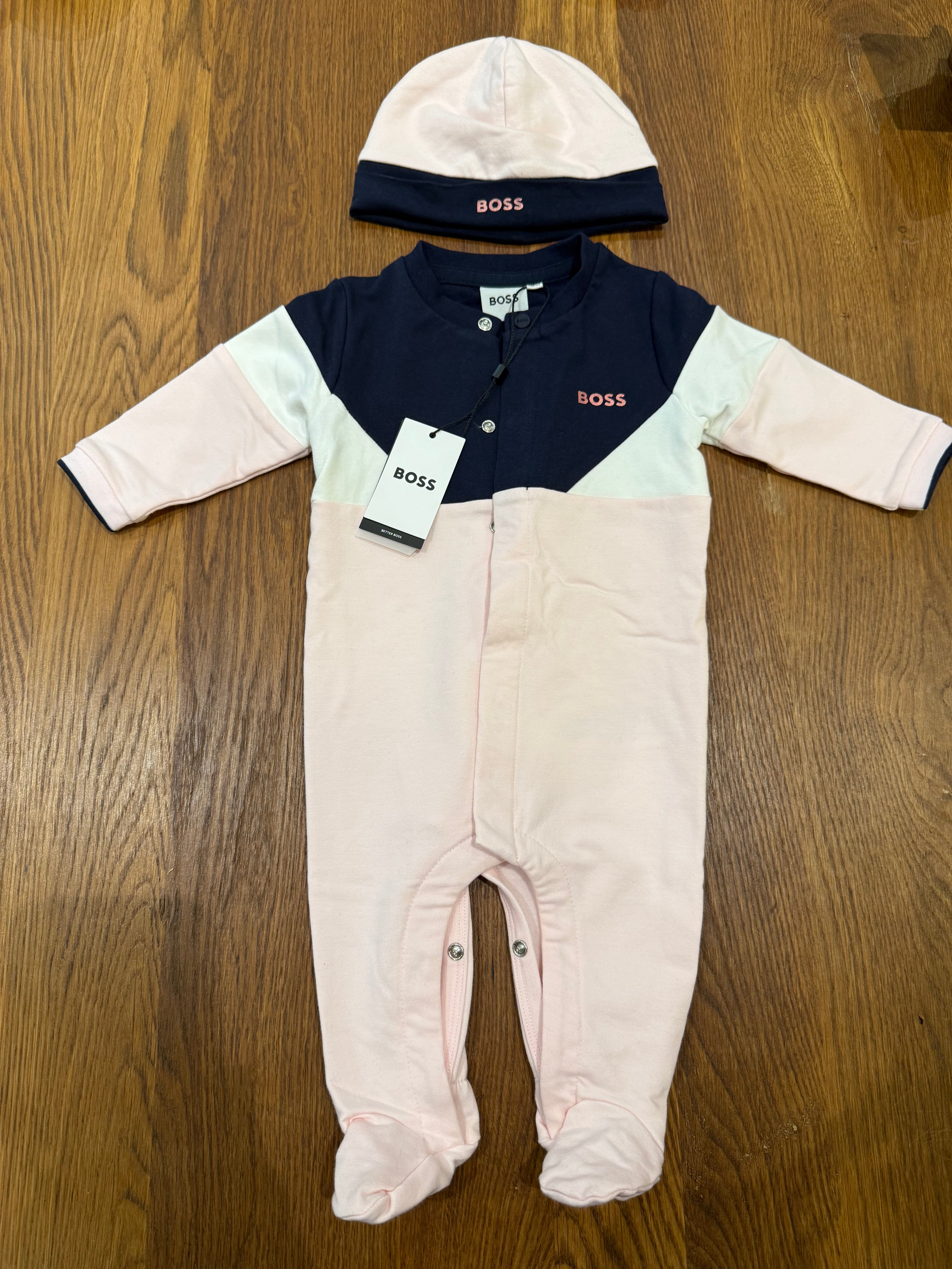 Boss Baby Girls Babygrow Gift Set in Pink NEW*