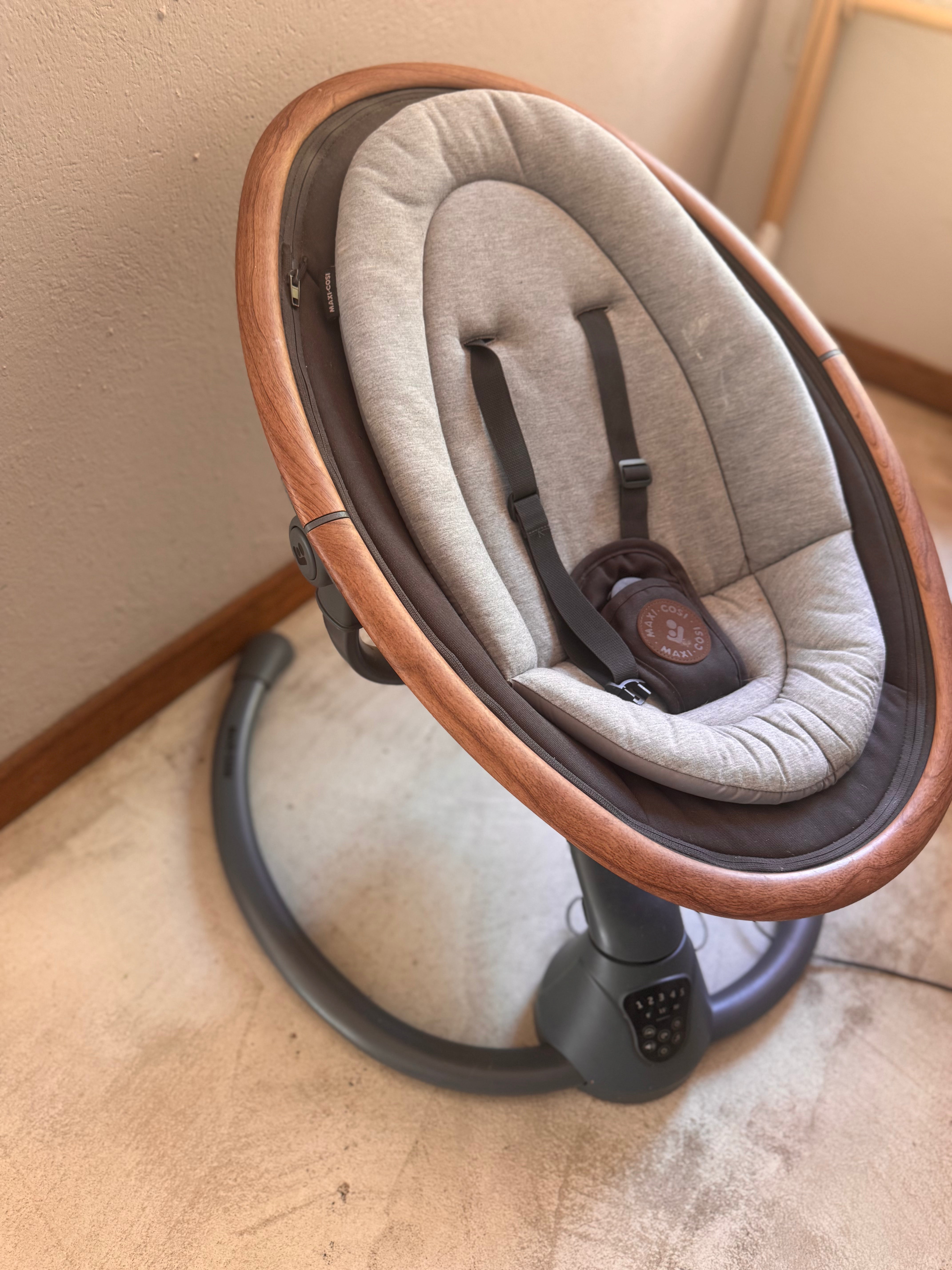 Maxi Cosi Cassia swing*