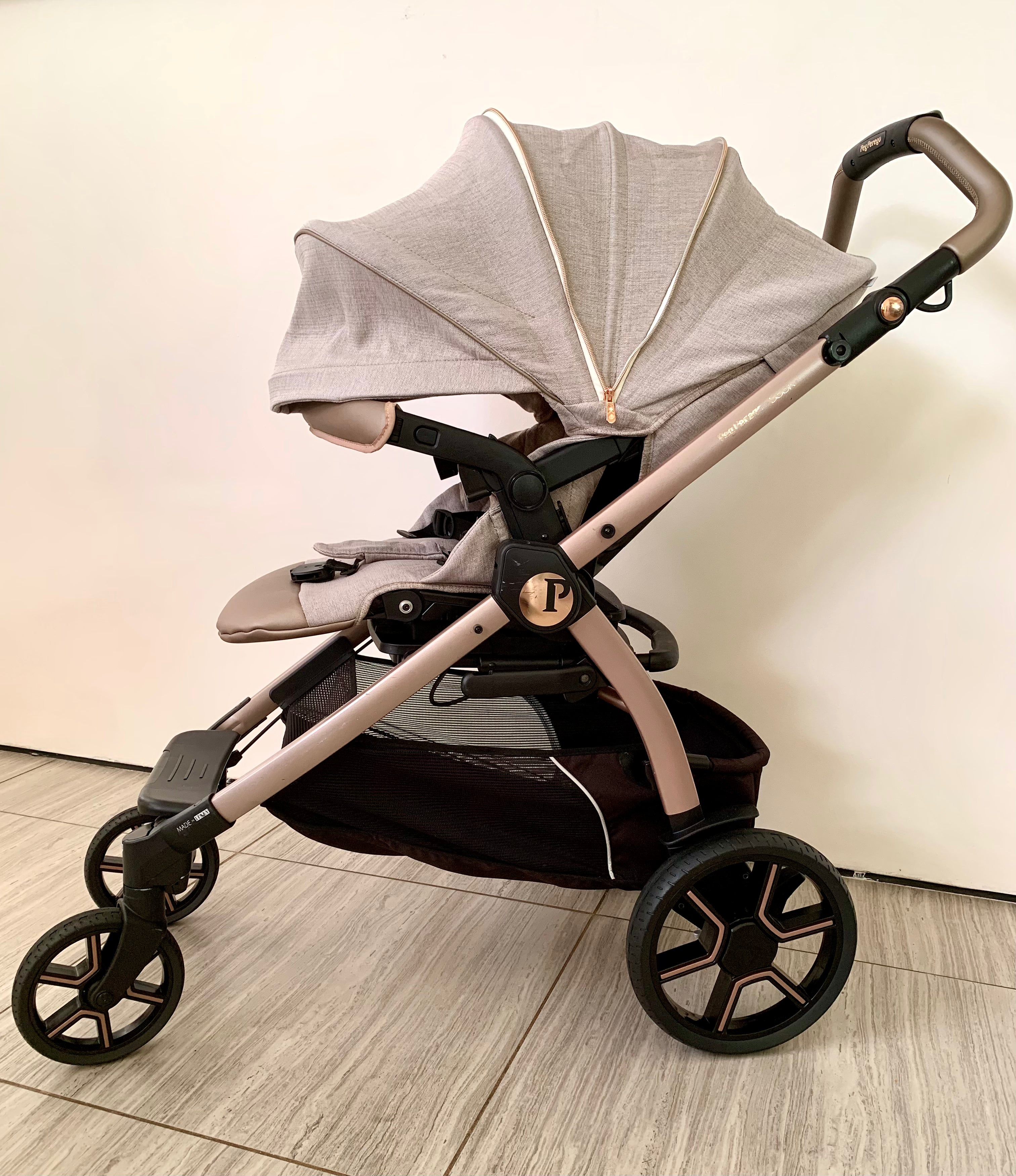 Peg Perego Book 51 Travel System + Bassinet Stand +Isofix*