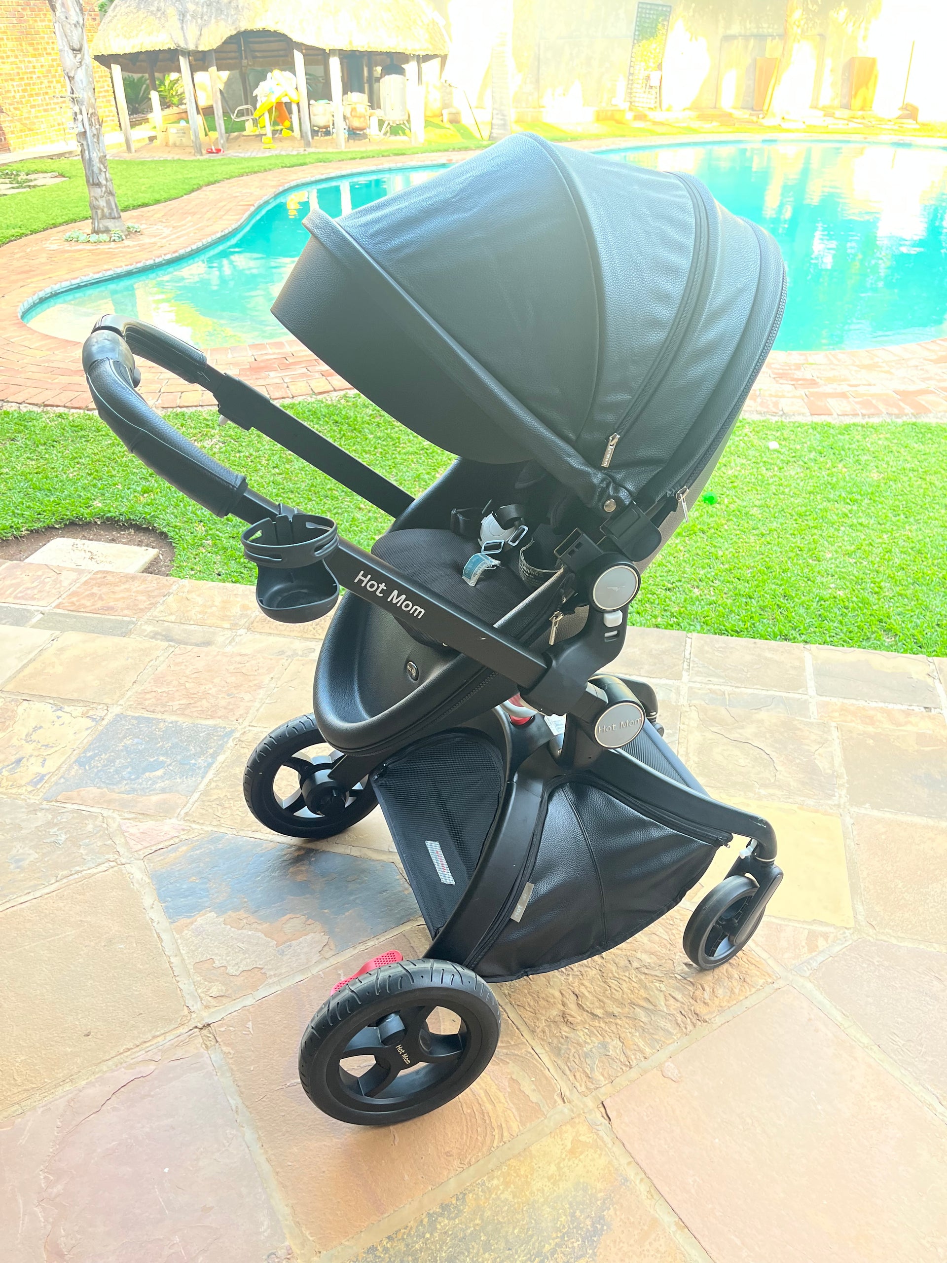 hot mom stroller black Chelino HotMoms Stroller plus Carseat with Isofix* – PR3LOVED