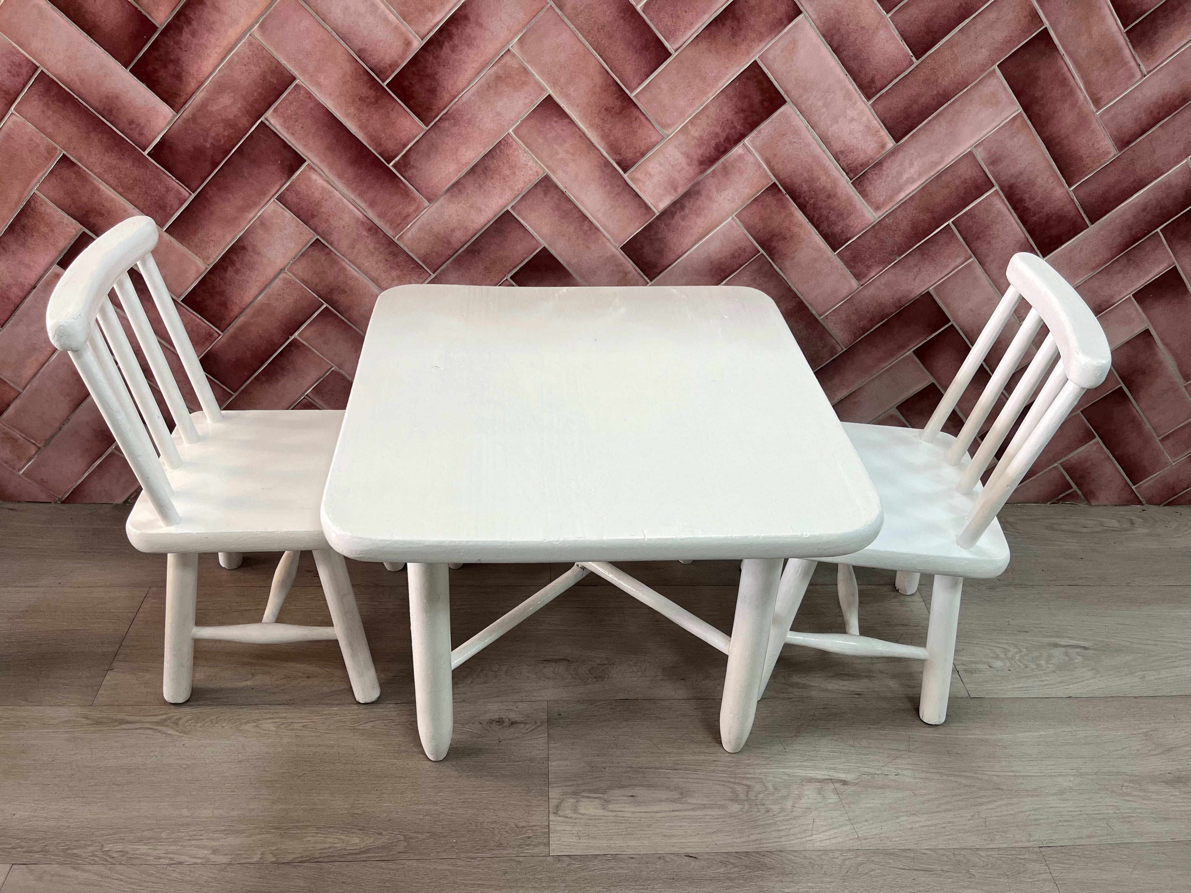 Table & Chairs - White