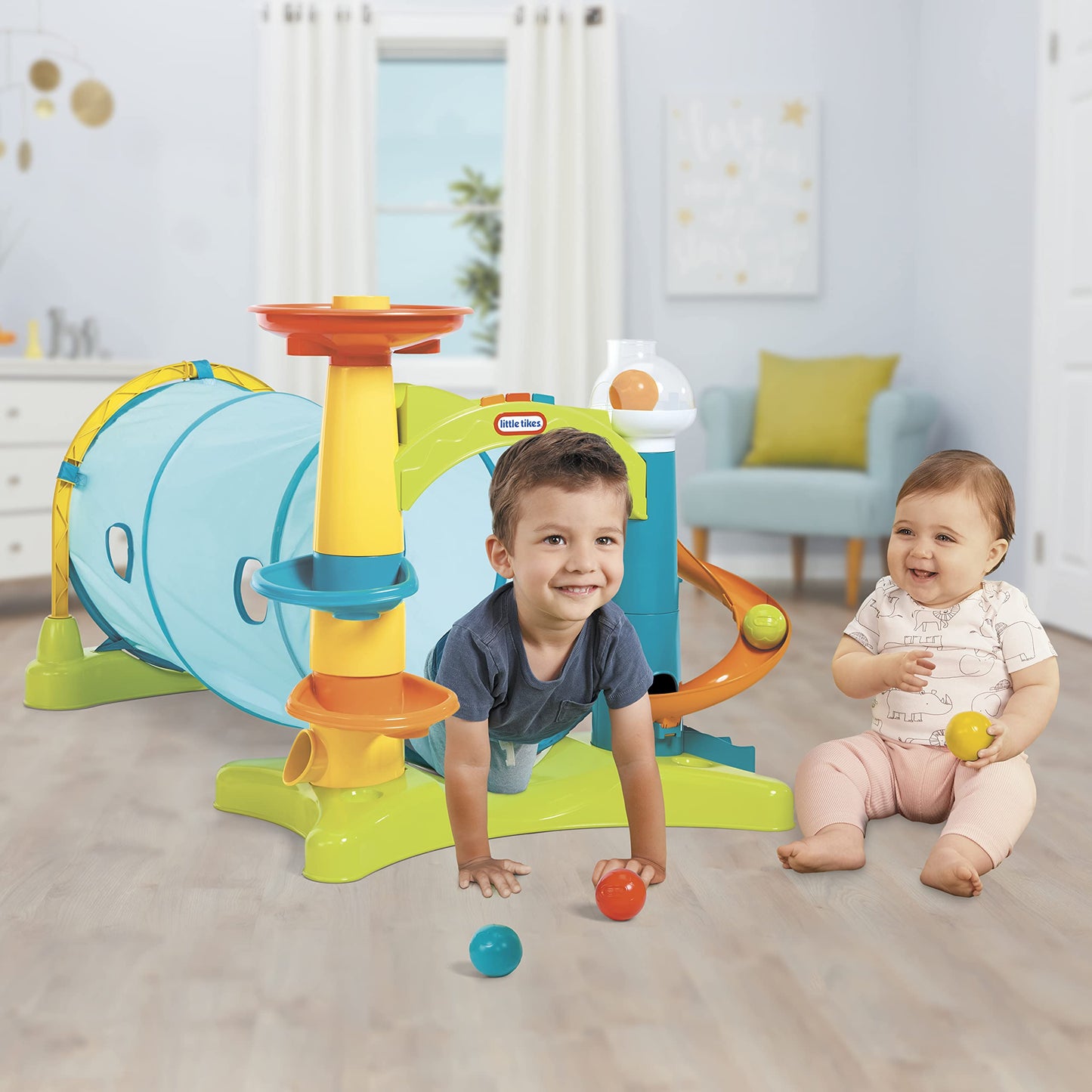 Little Tikes 2 in 1 Activity Tunnel