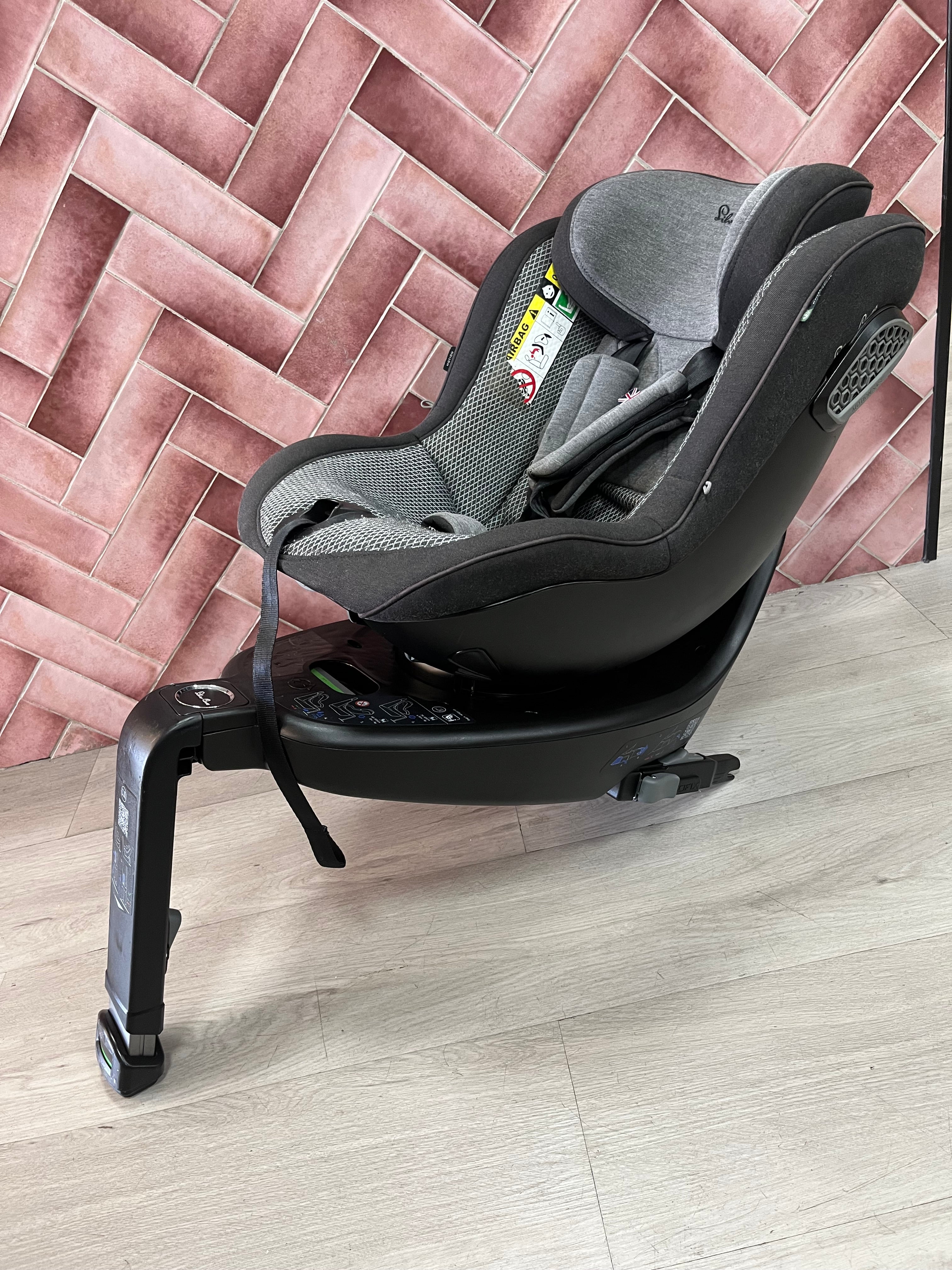 Silver Cross Motion All Size 360 Car Seat (Newborn To 12Yrs)*