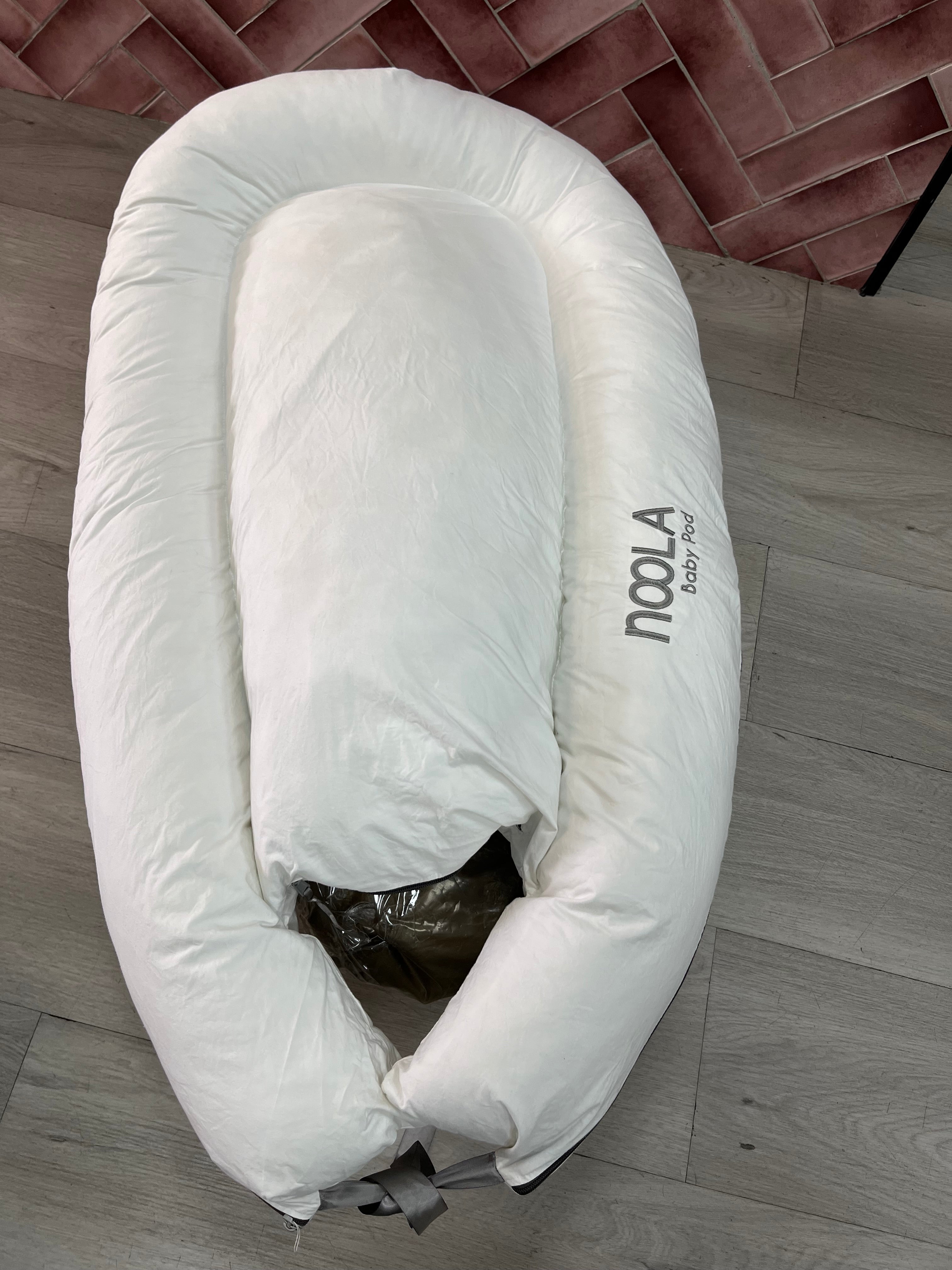 Noola Baby Pod - White