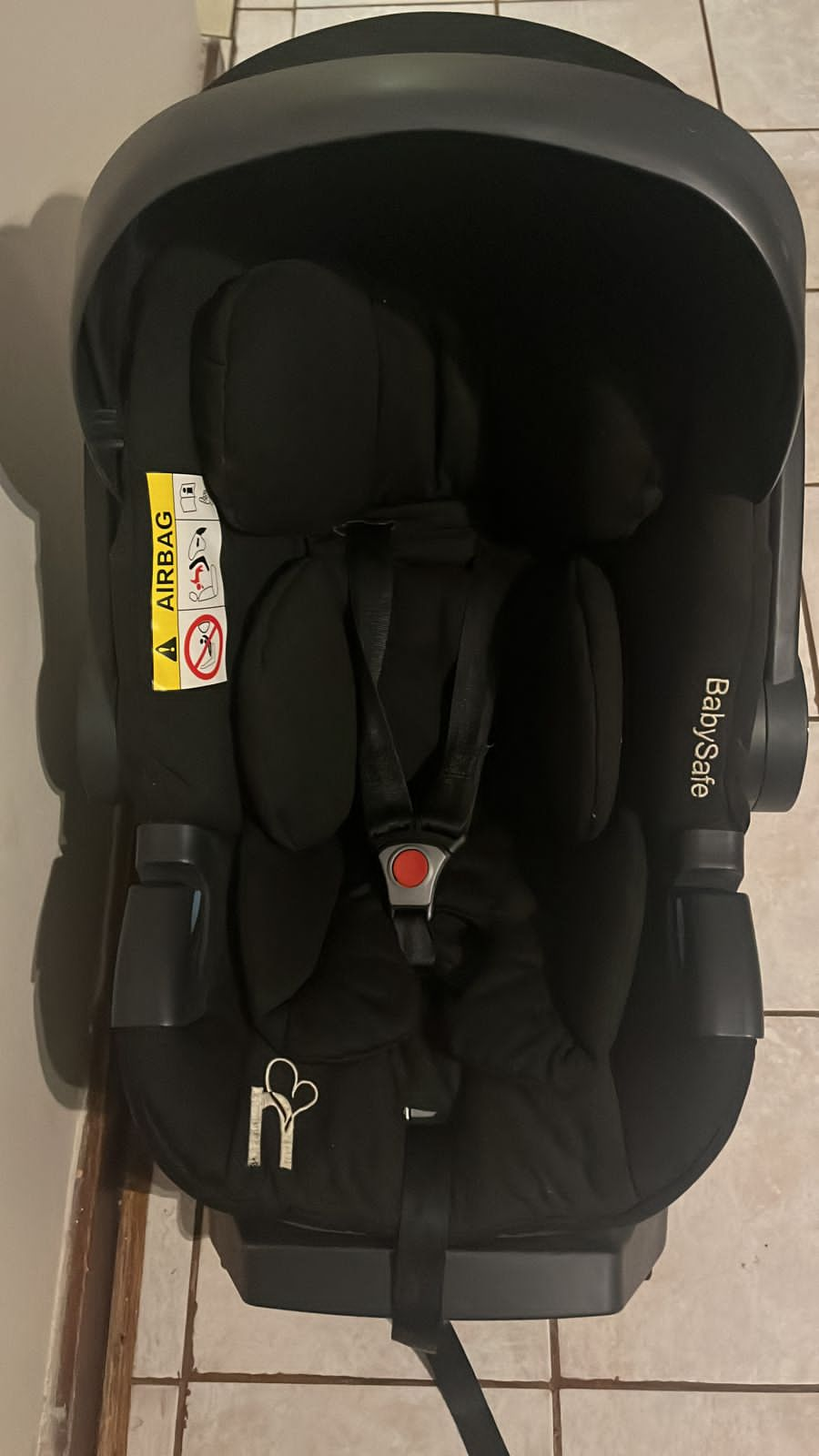 Noola Bug/Car seat & Isofix*