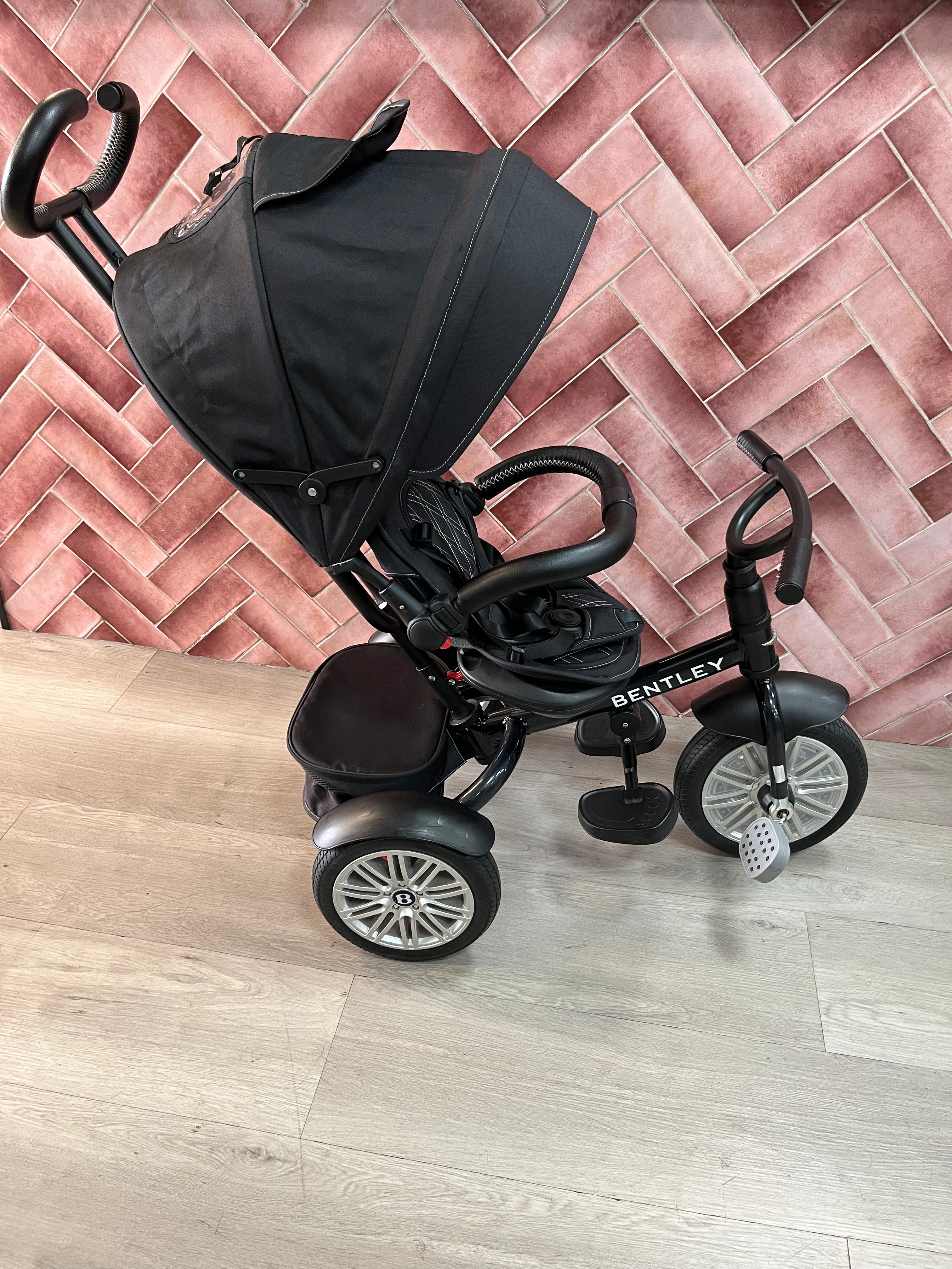 Bentley 6 In 1 Stroller Trike - Onyx Black*