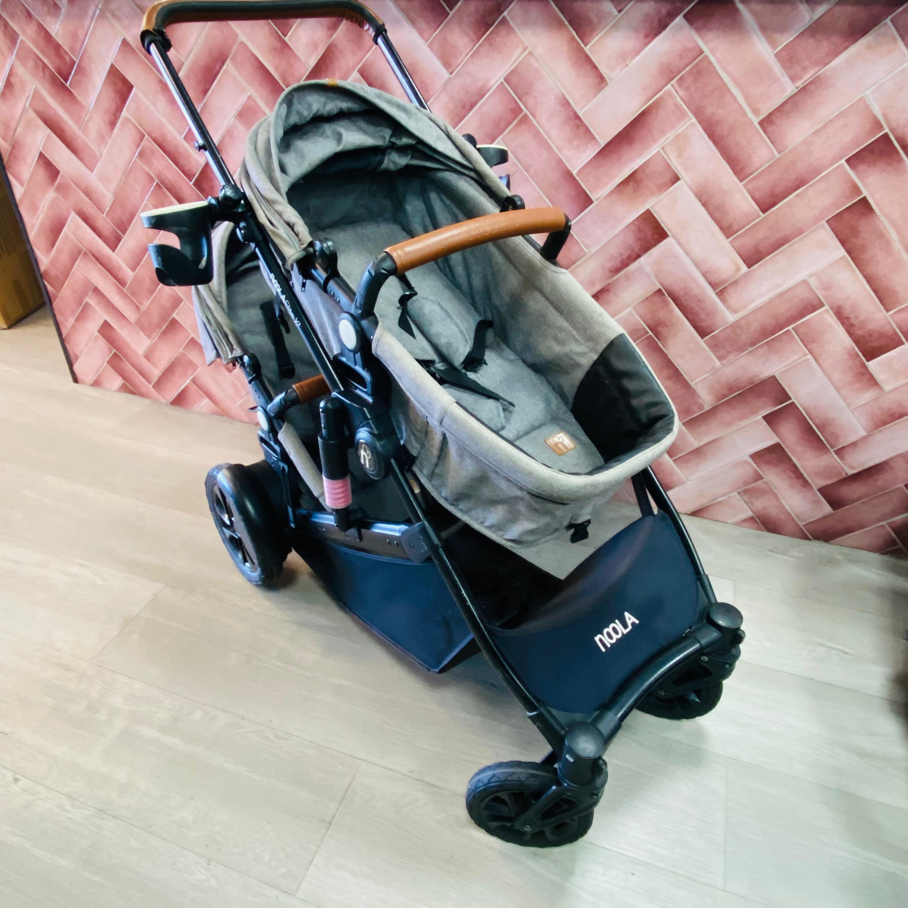 The EliteX2 4in1 Twin Travel System & 2 X Isofix bases & Cup holder