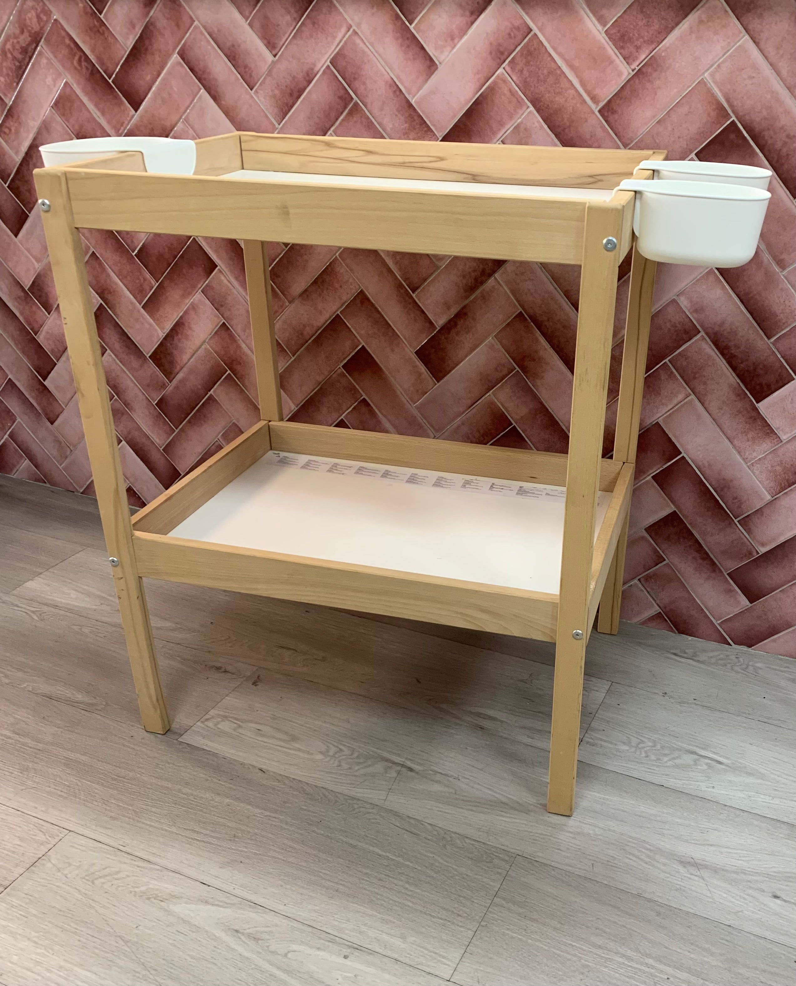 IKEA SNIGLAR Changing table