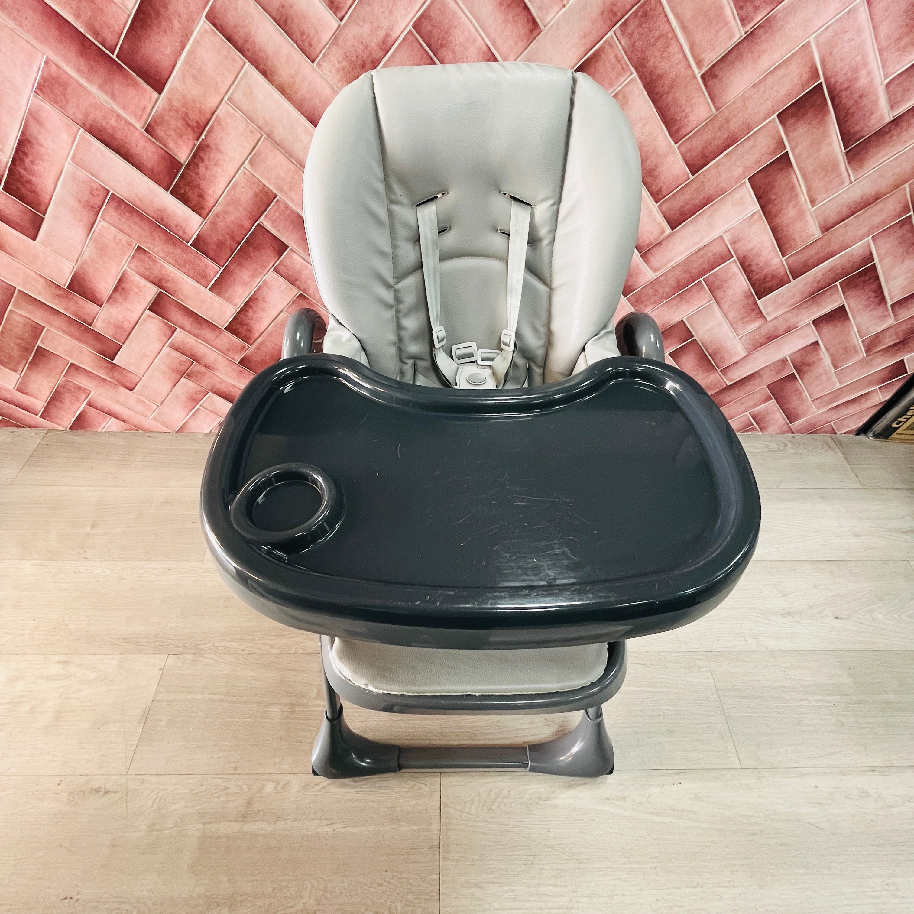 Graco High Chair - Grey