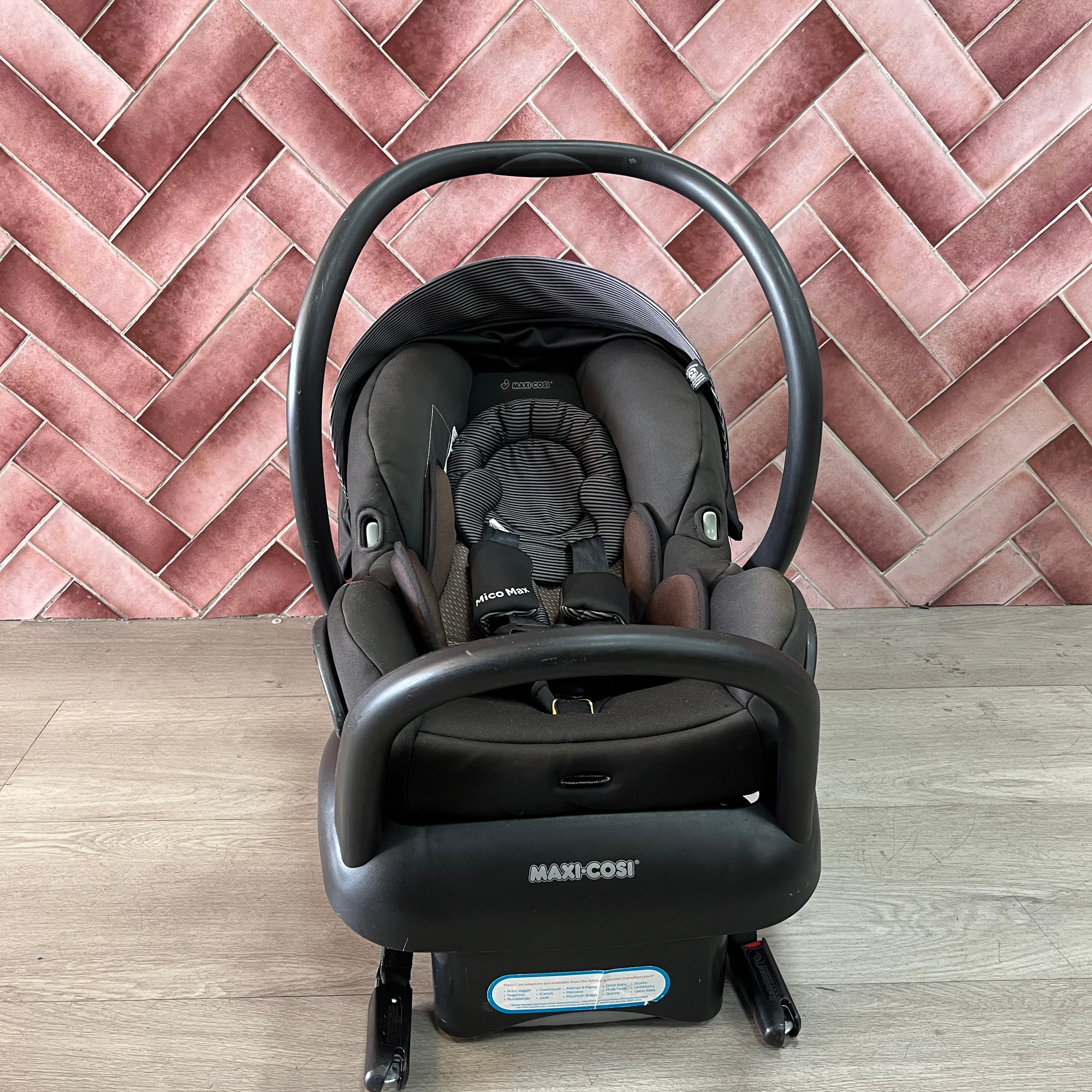 difference between maxi cosi mico 30 and max 30 Maxi-Cosi Mico Max 30 & Isofix – PR3LOVED
