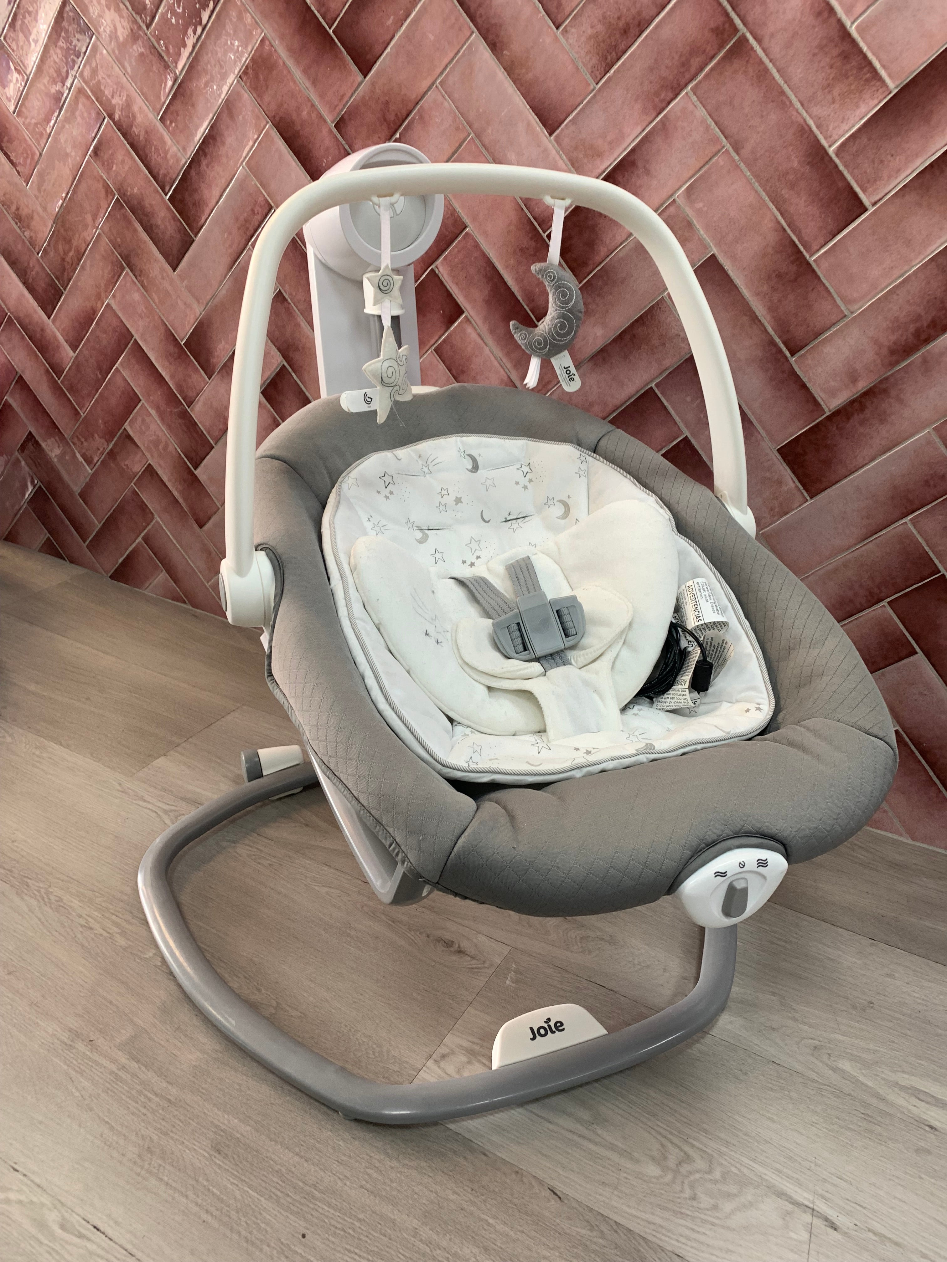Joie serina 2 shop in 1 swing