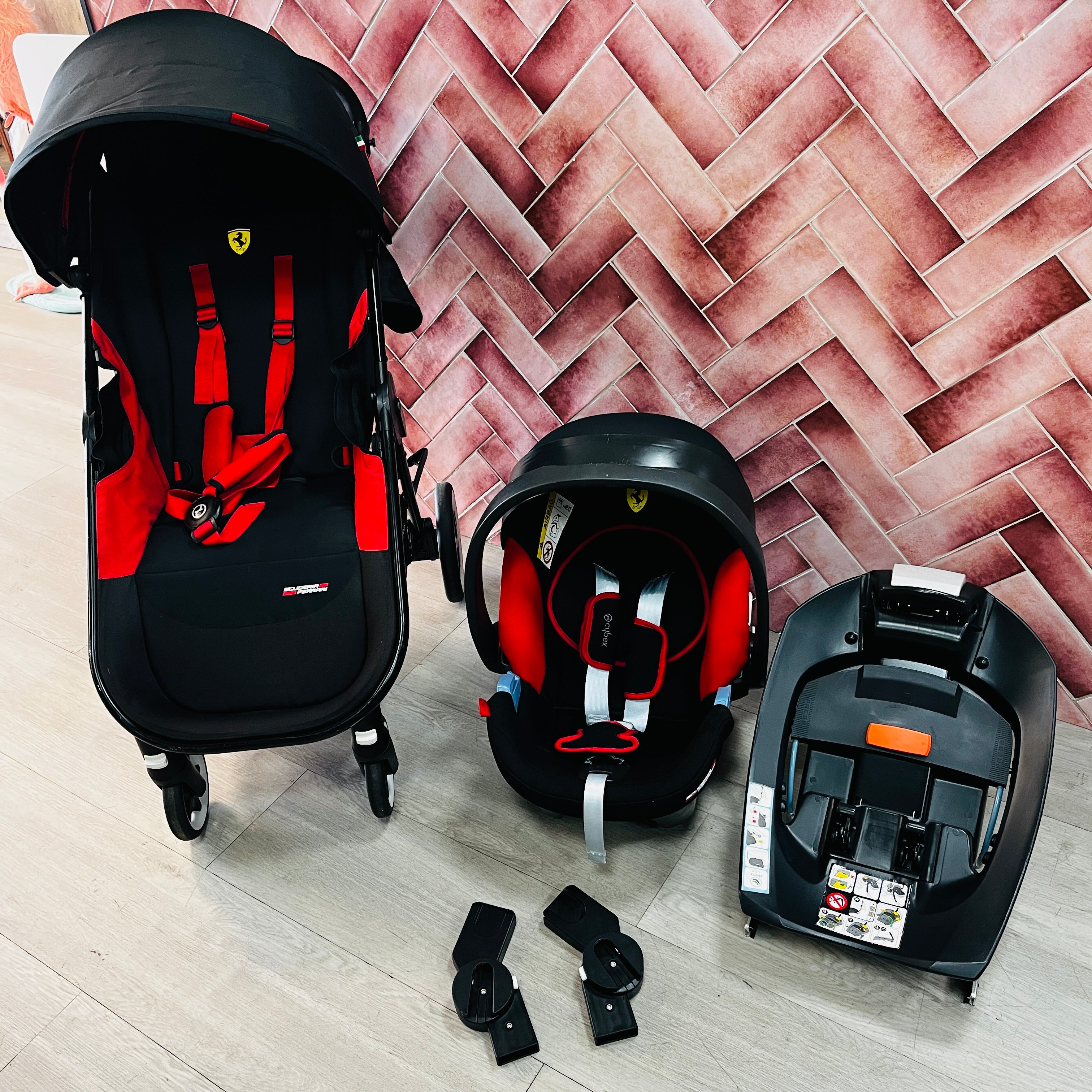 Cybex Agis M-Air4 Ferrari Edition Travel system – PR3LOVED