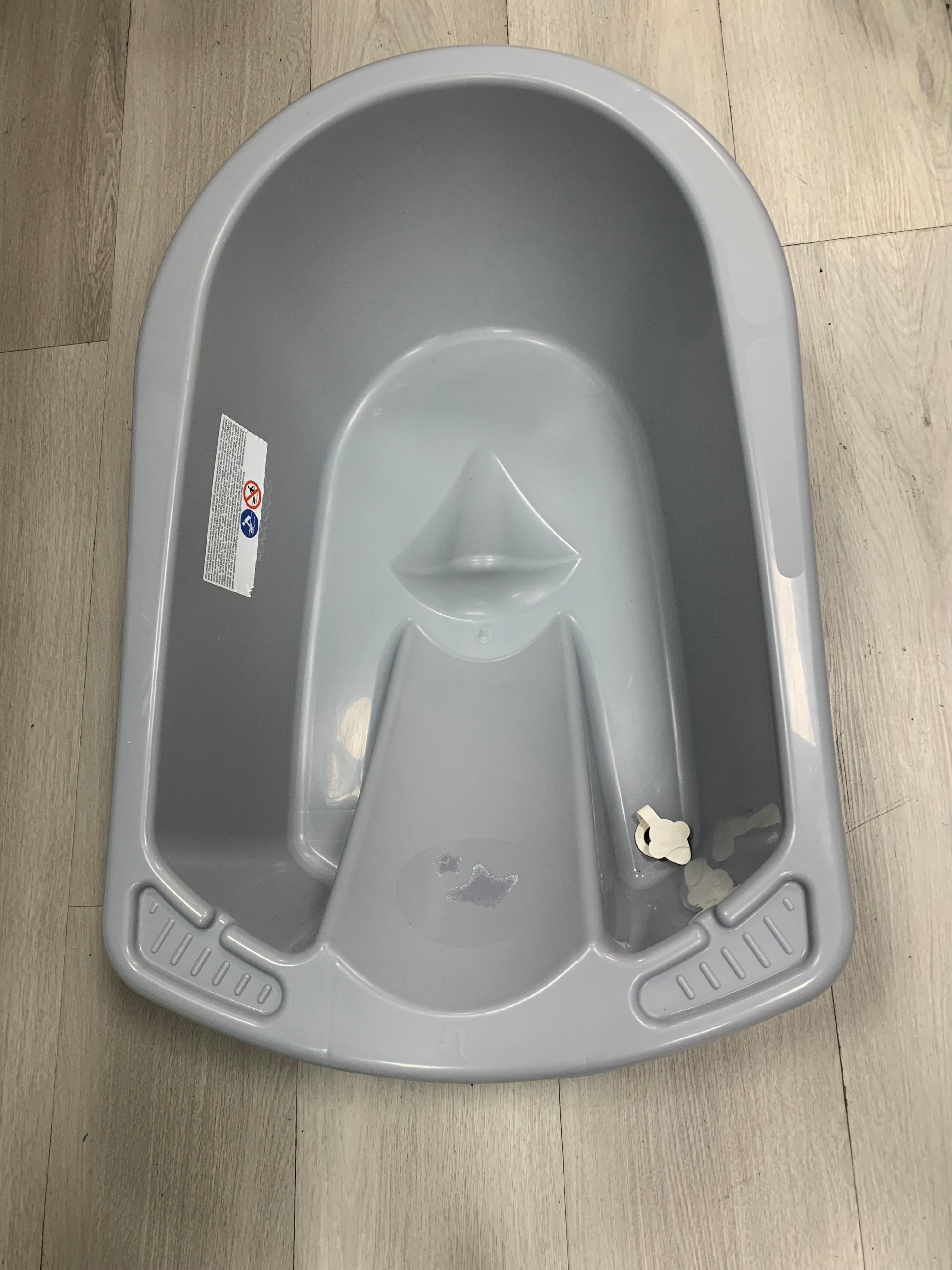 Julia Anatomic Bath With Plug - Grey Star