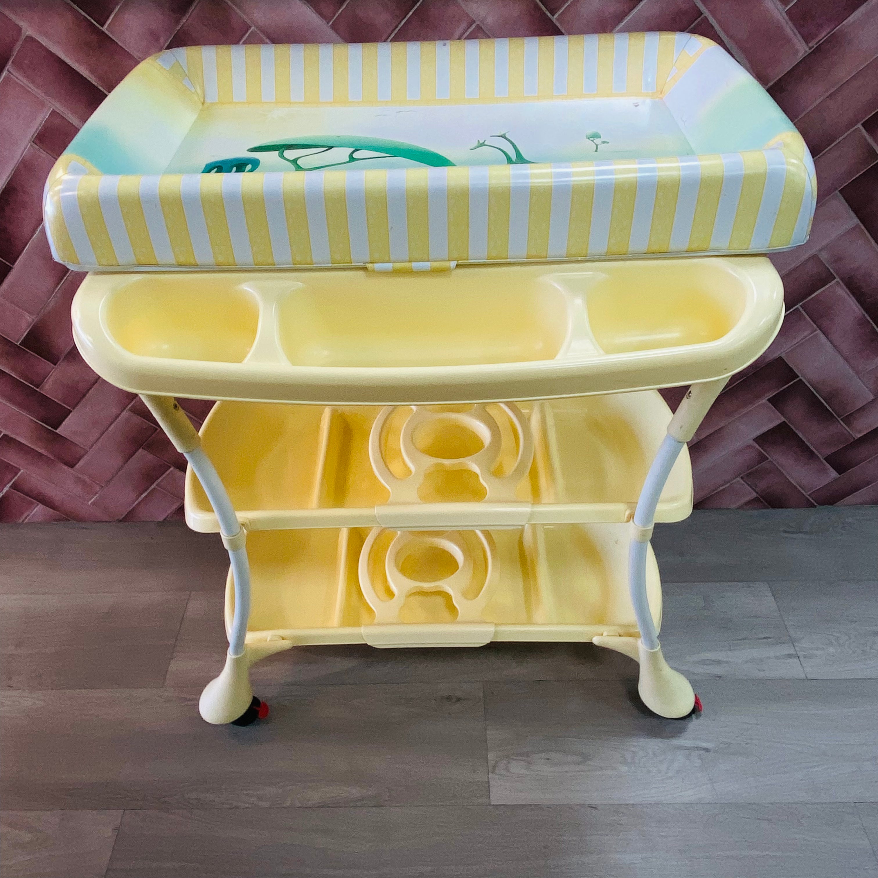 Baby Bath & Changing Table Center
