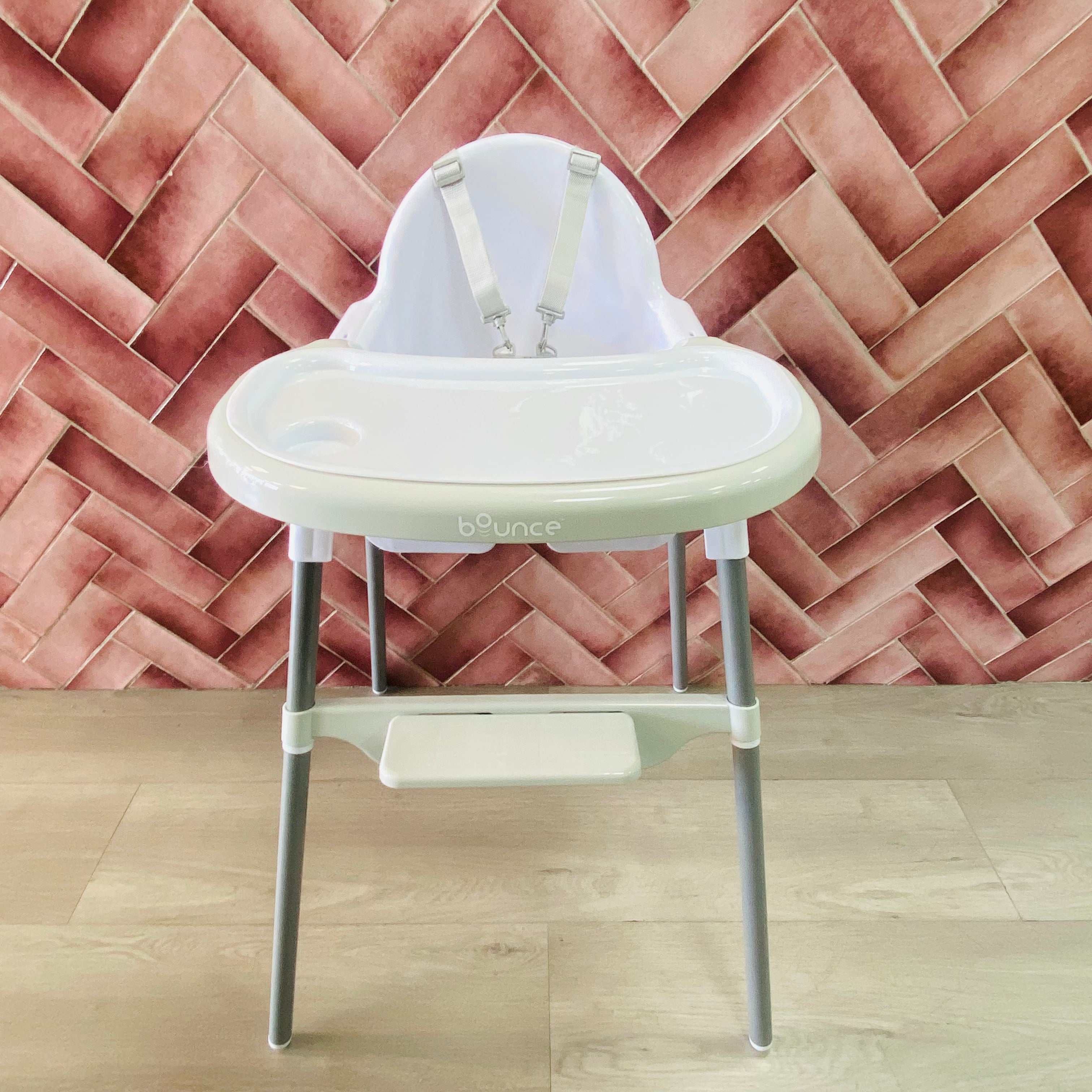 Bounce Basic High-Chair