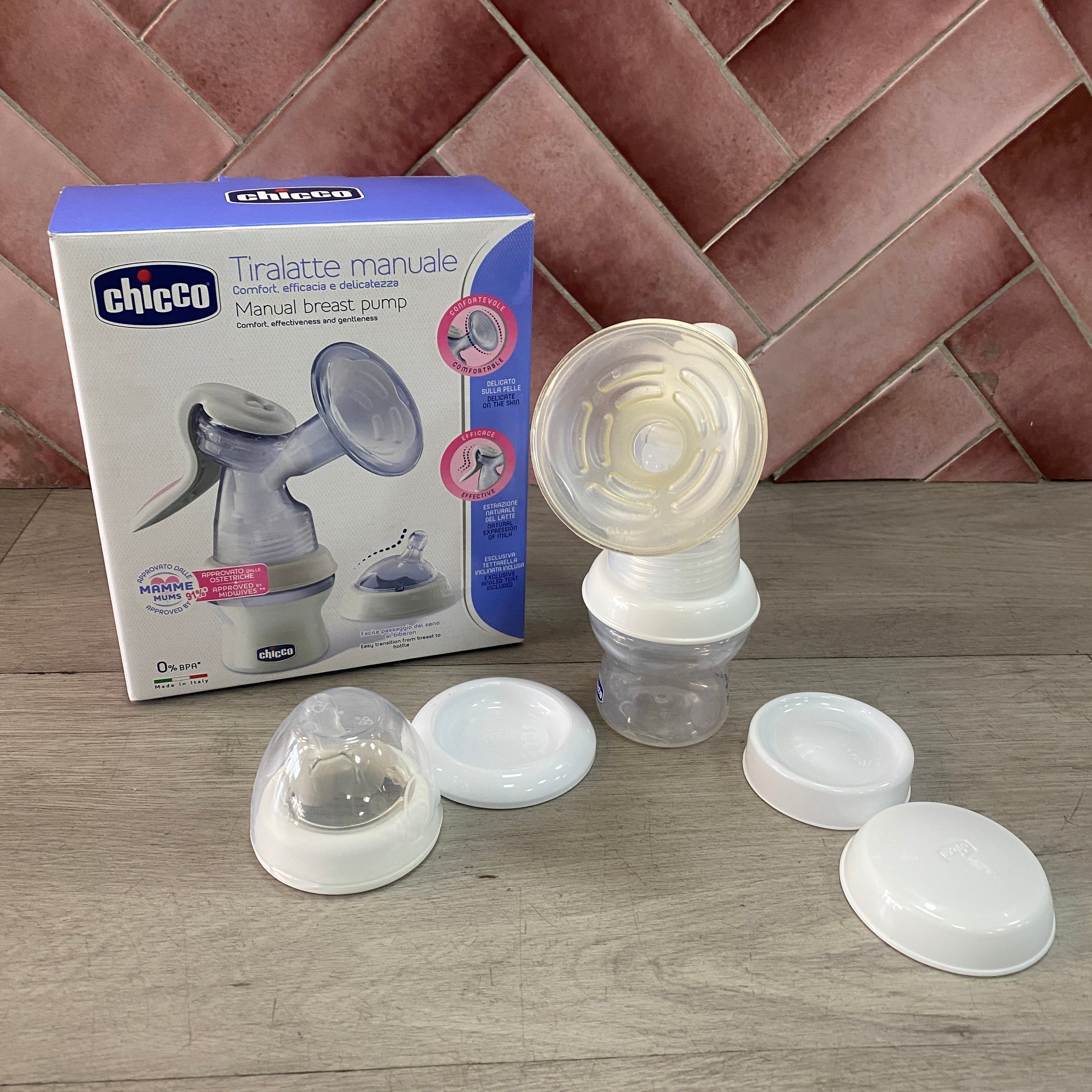 Chicco Manual Breast Pump