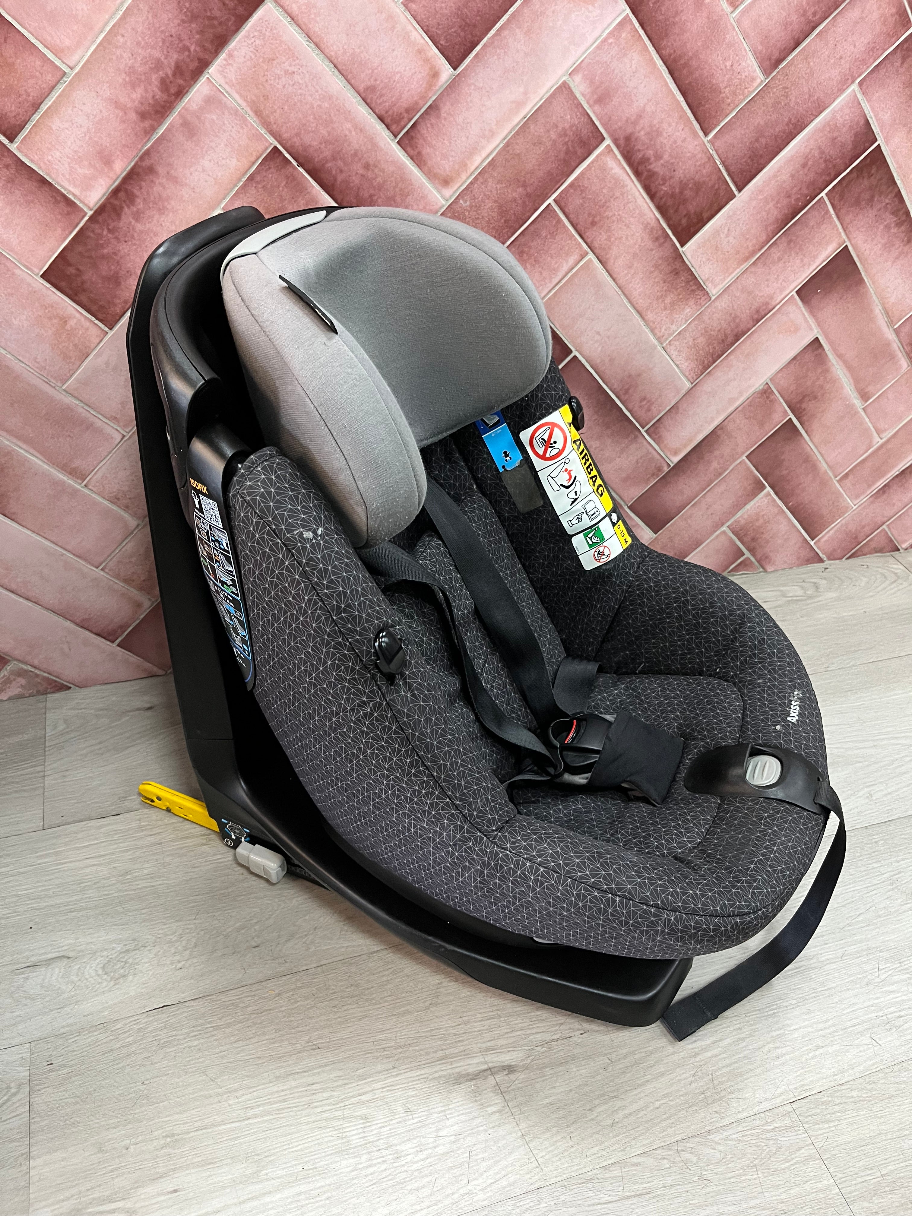 Maxi-Cosi AxissFix Isofix Carseat