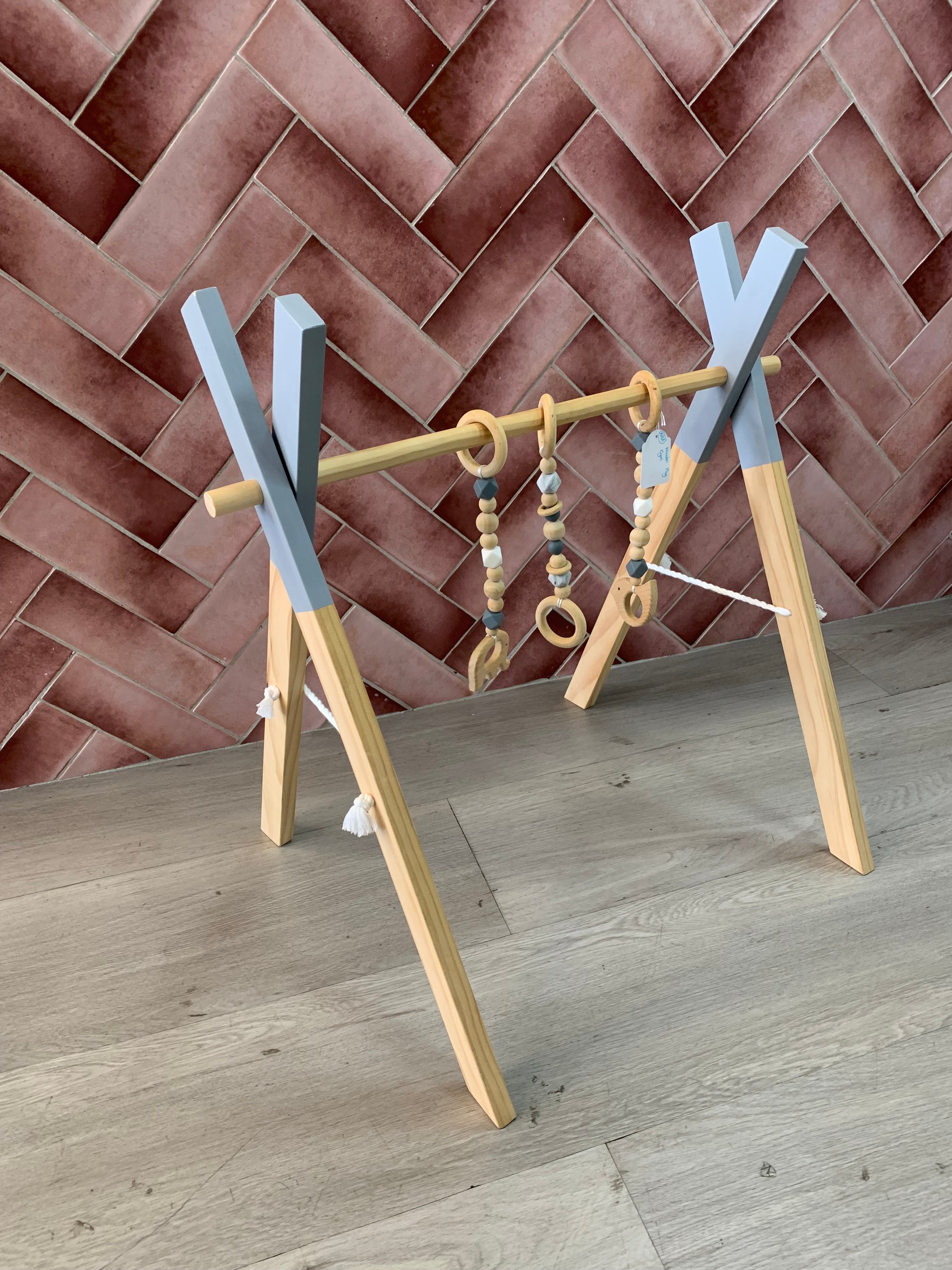 Wooden Baby Gym / Pink