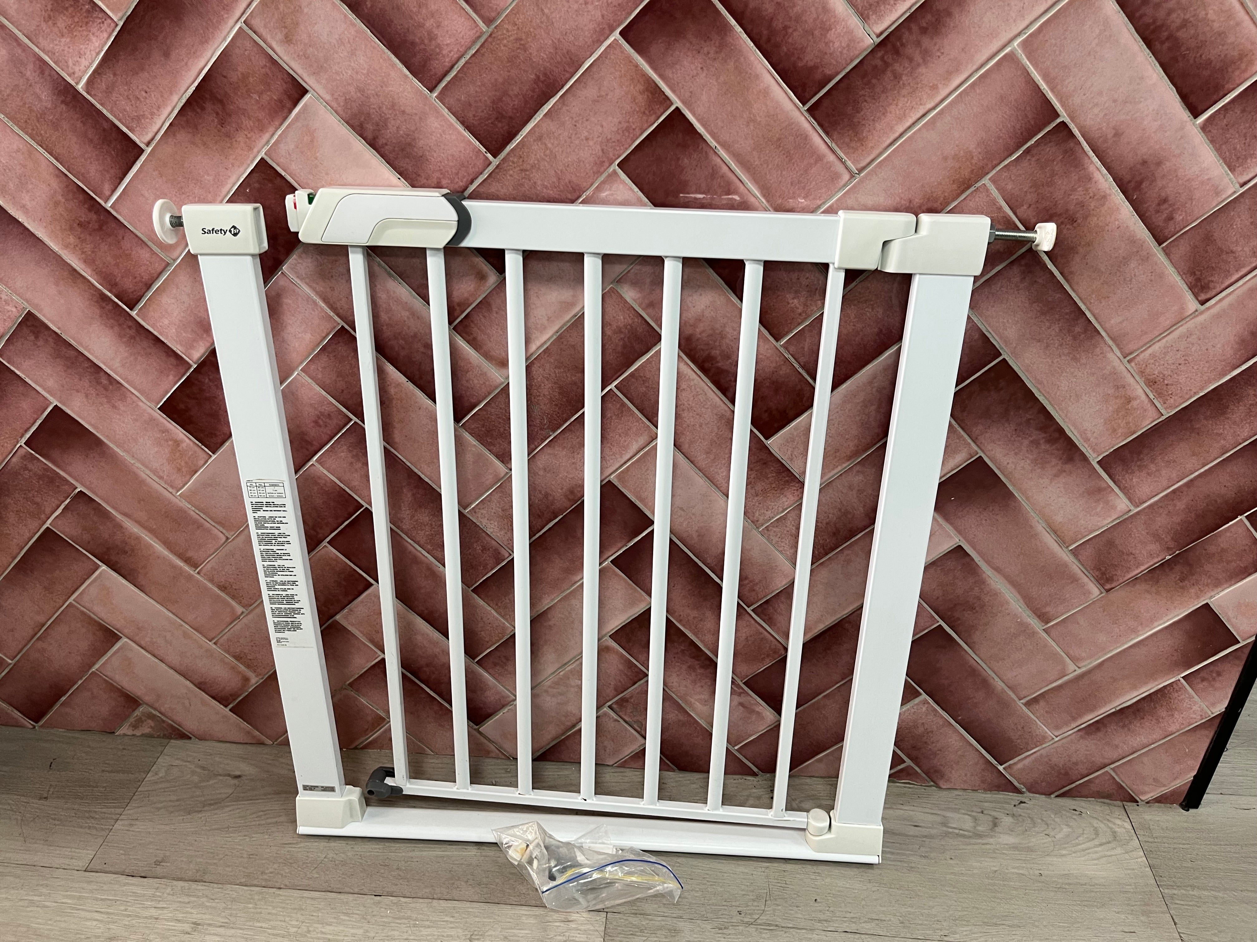 Safety 1st Baby Gate*