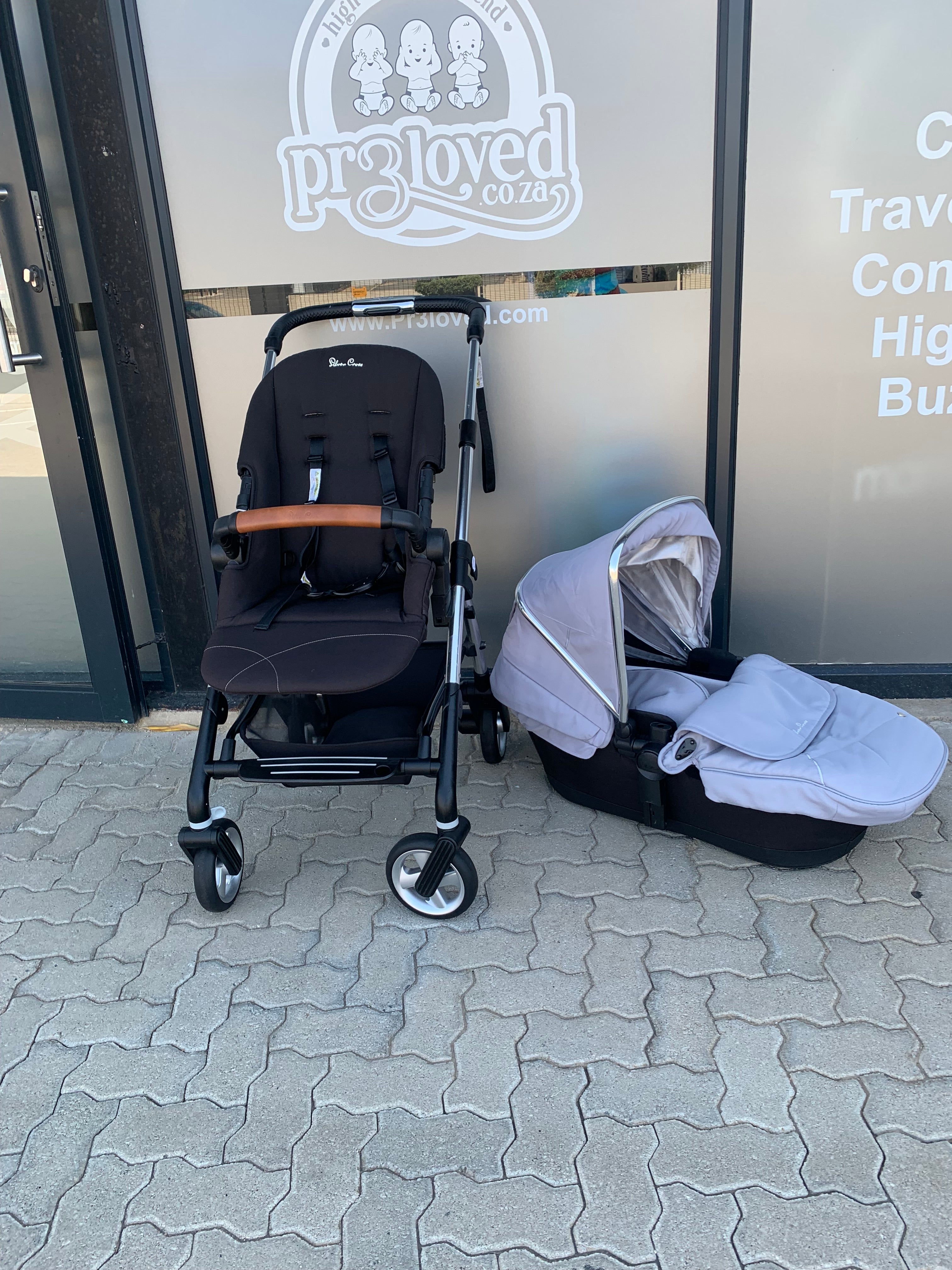 Silvercross Wayfarer Pram & Bassinet