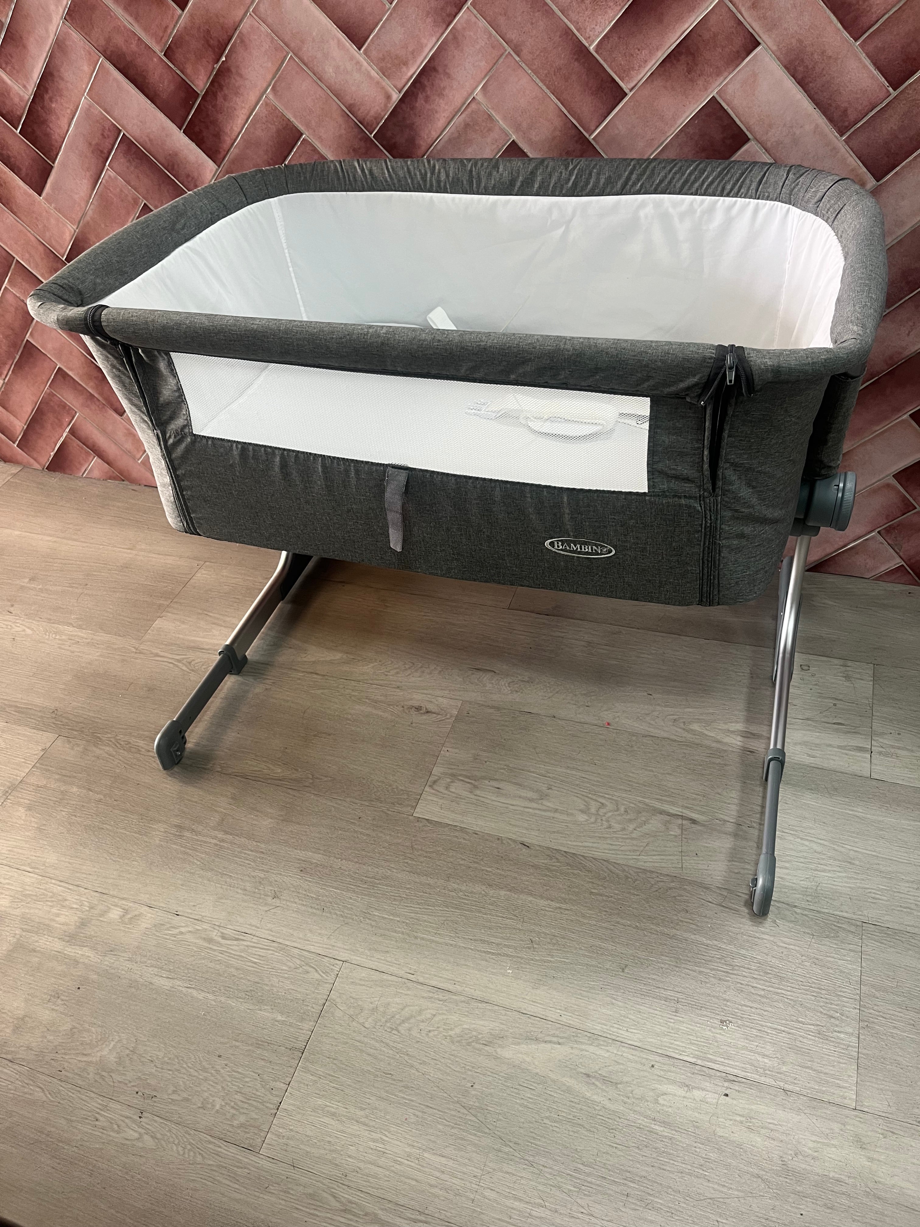 Bambino  Close to me Co Sleeper*