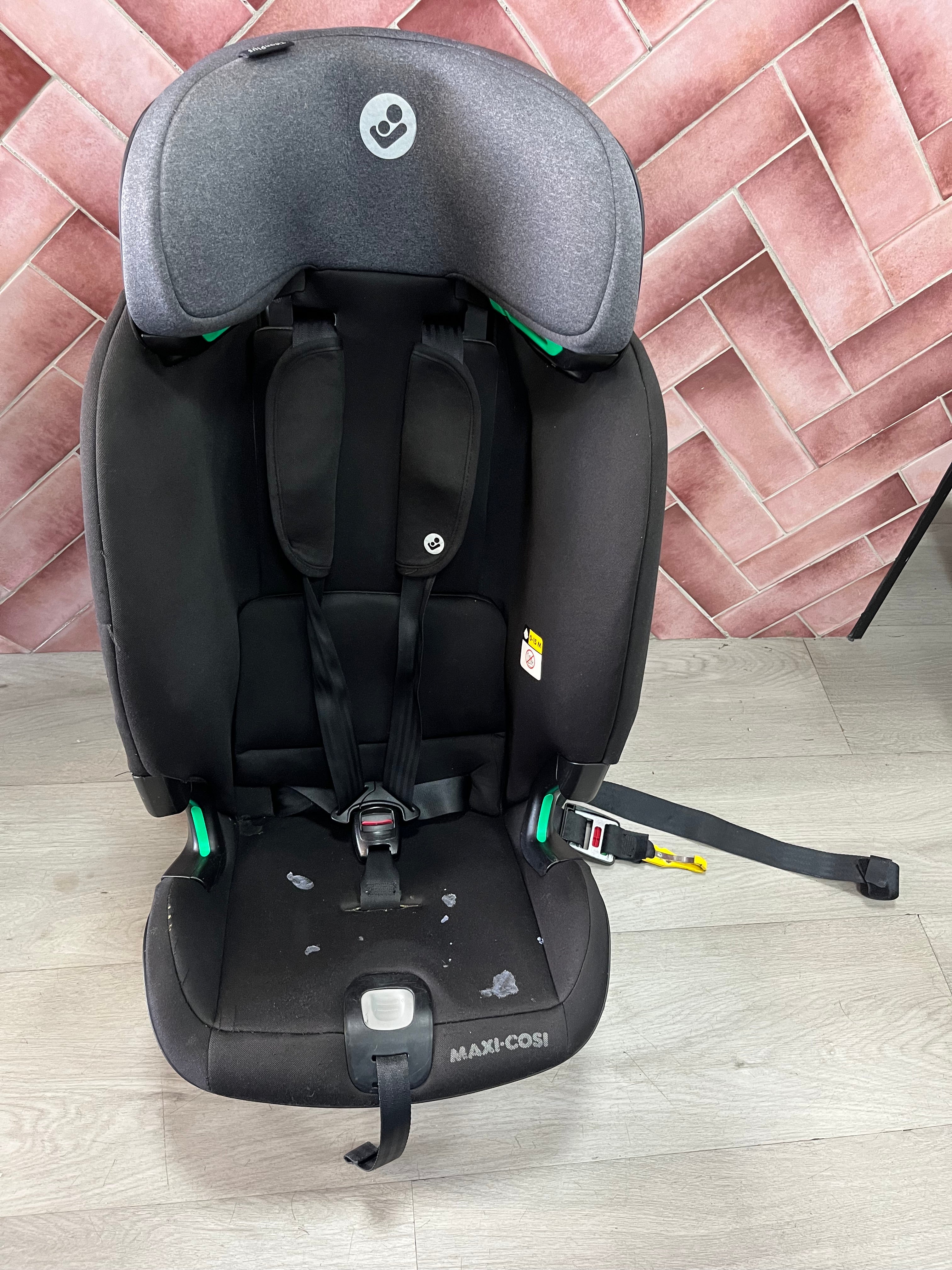 Maxi Cosi Titan Plus I-size*