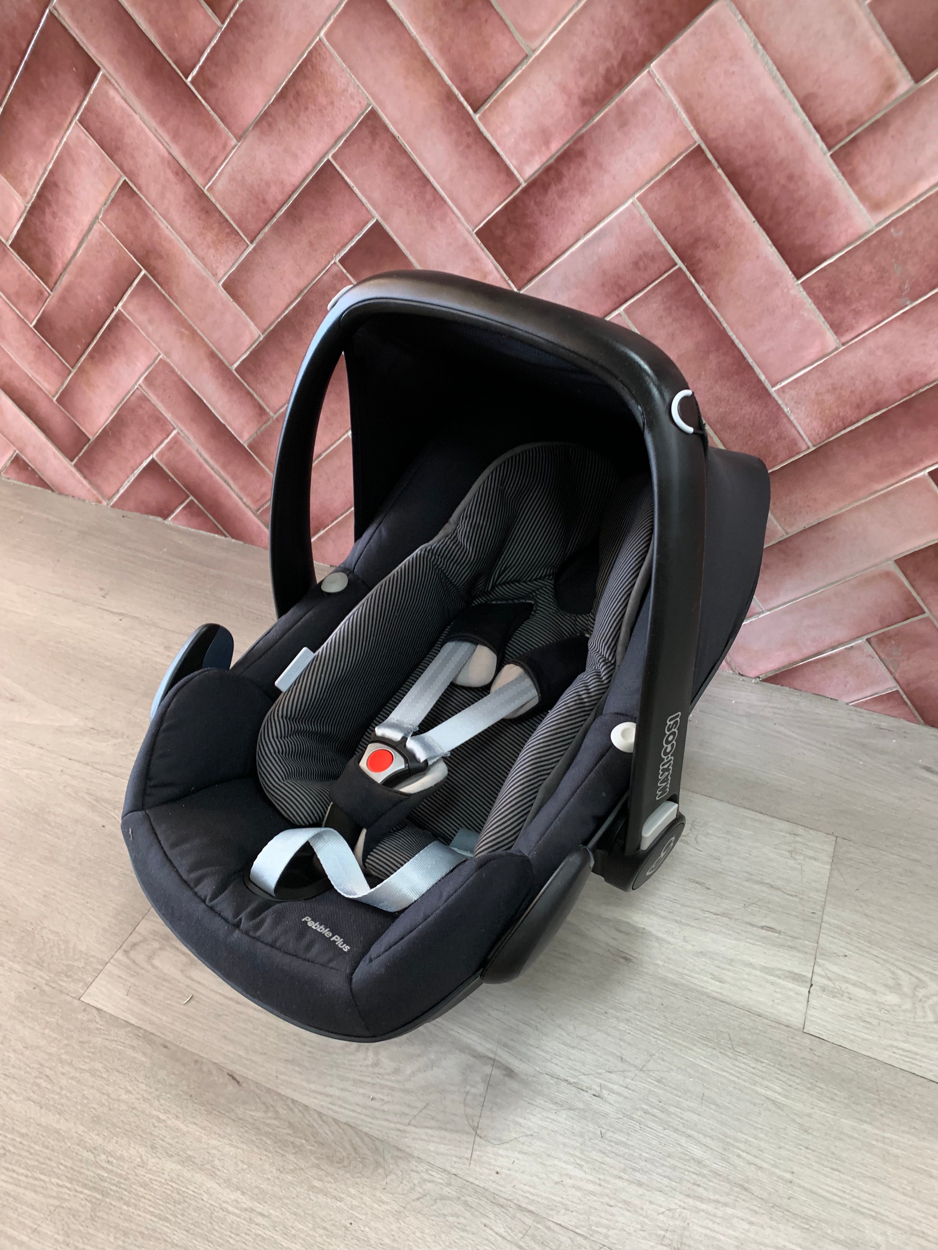 Maxi-Cosi Pebble Plus - Black