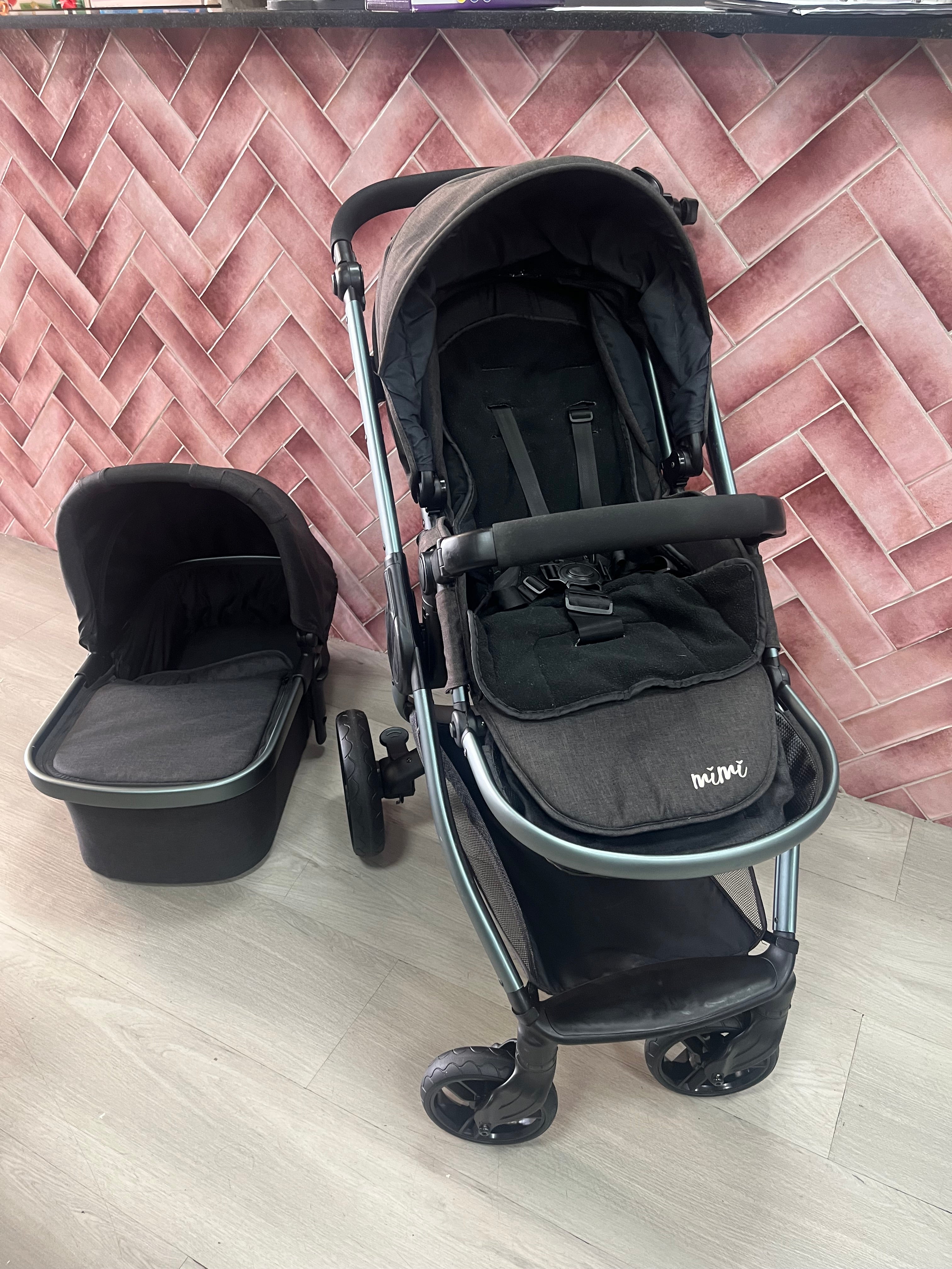 Mimi Luxe Pram & Bassinet