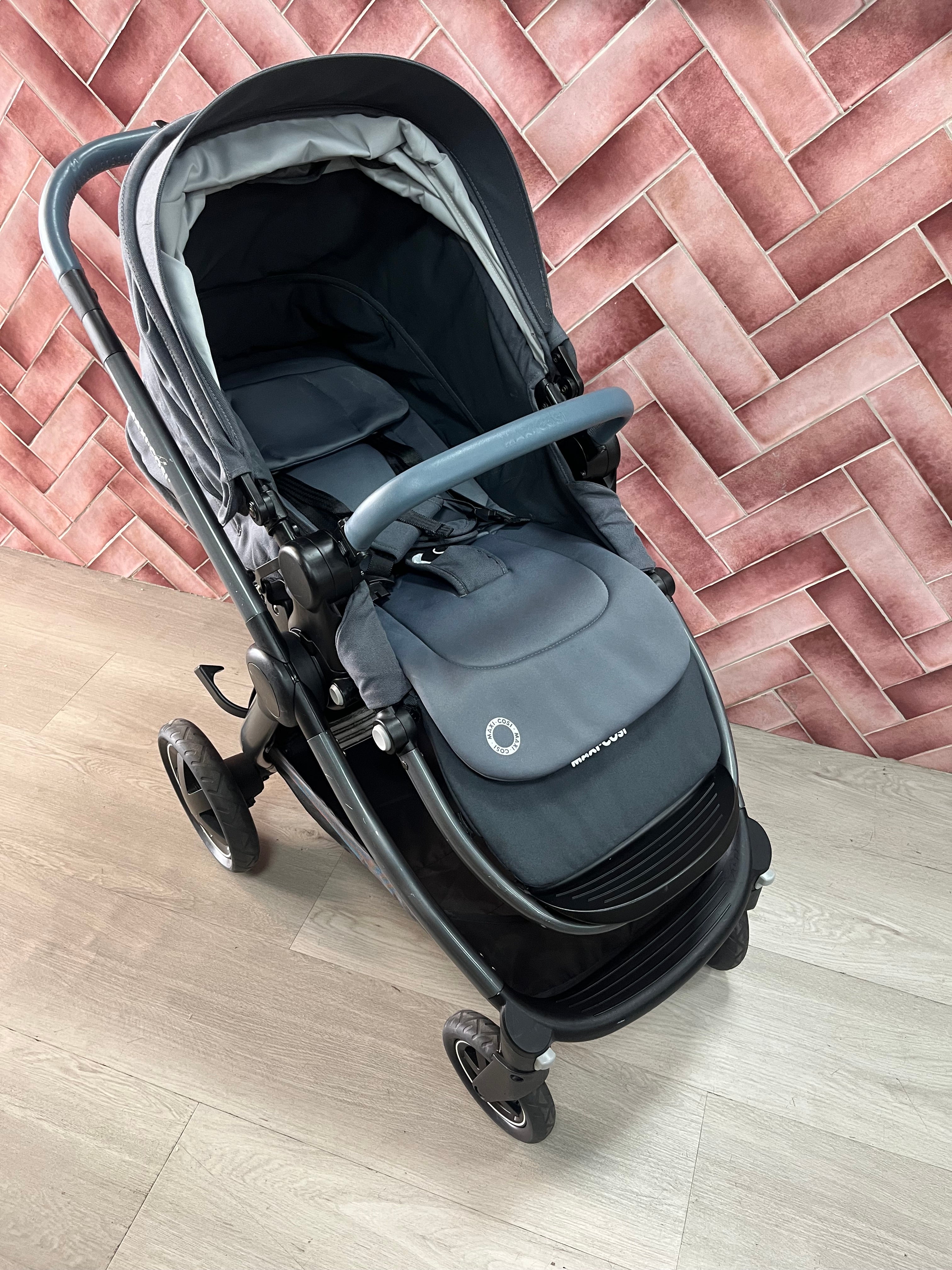 Maxi-Cosi Adorra Stroller - Navy