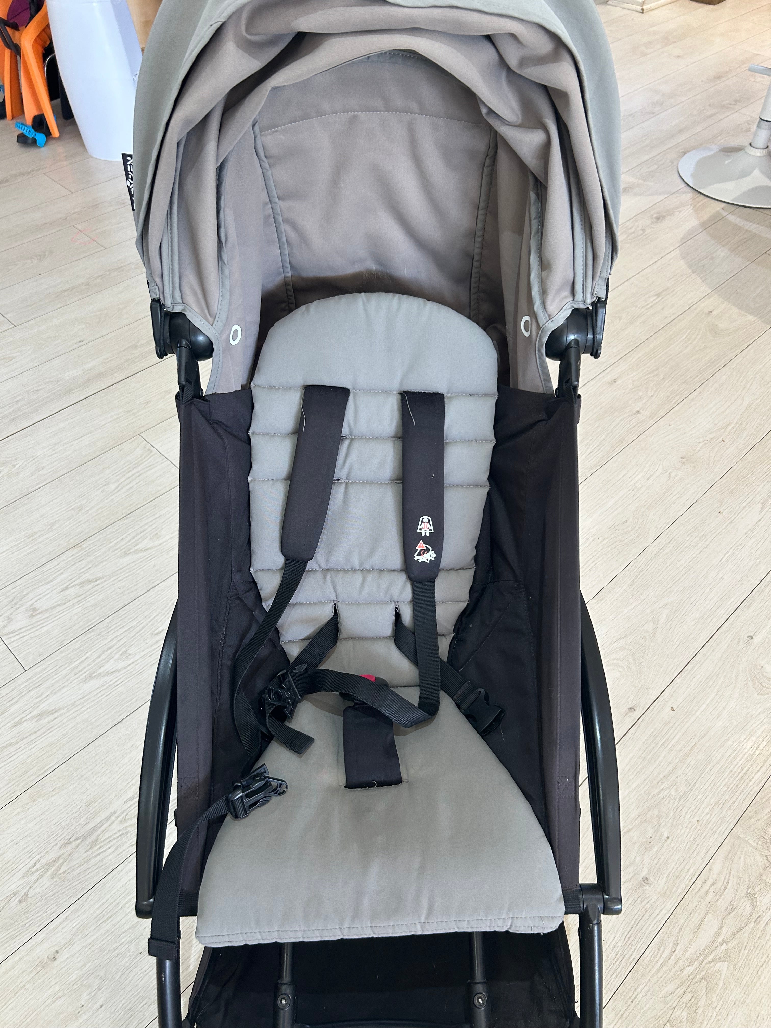 Yoyo 1 pram 6+ Colour Pack Grey*