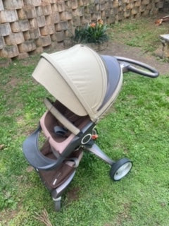 Stokke Xplory with cover kit and sibling board*