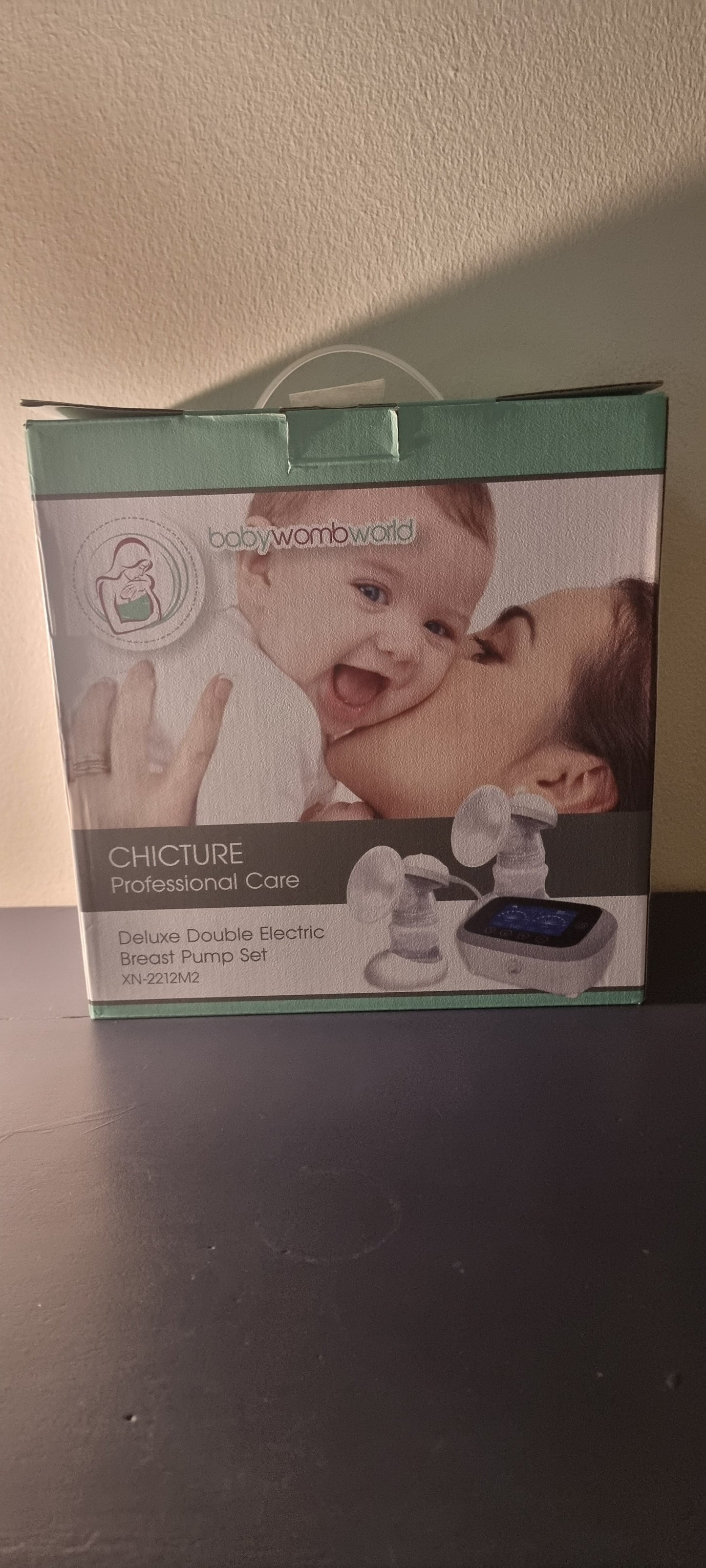 BabyWombWorld Double Deluxe Electric Breast Pump*