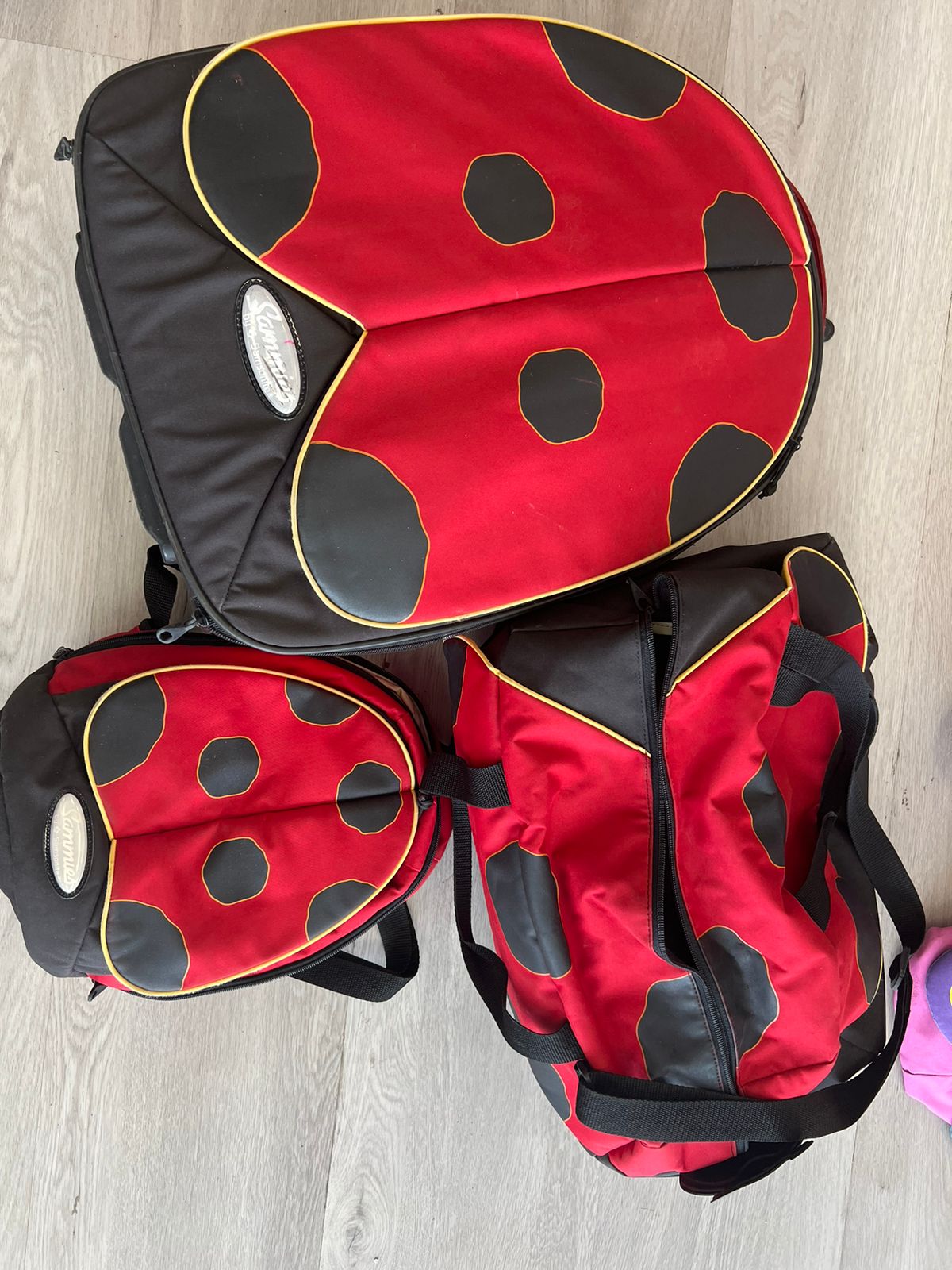 Sammies by samsonite Lady Bug (FULL SET)