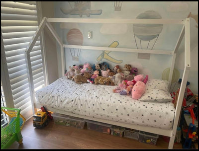 Toddler kids bed*